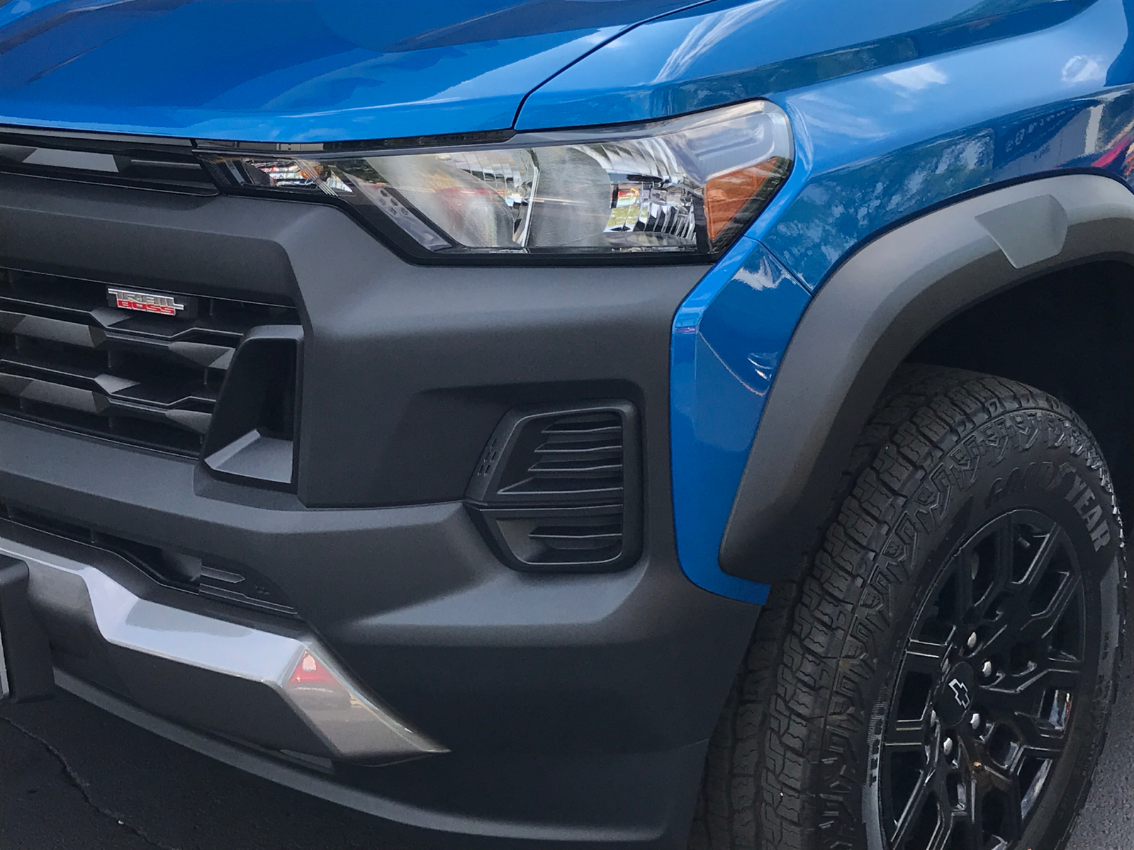 2024 Chevrolet Colorado 4WD Trail Boss 24