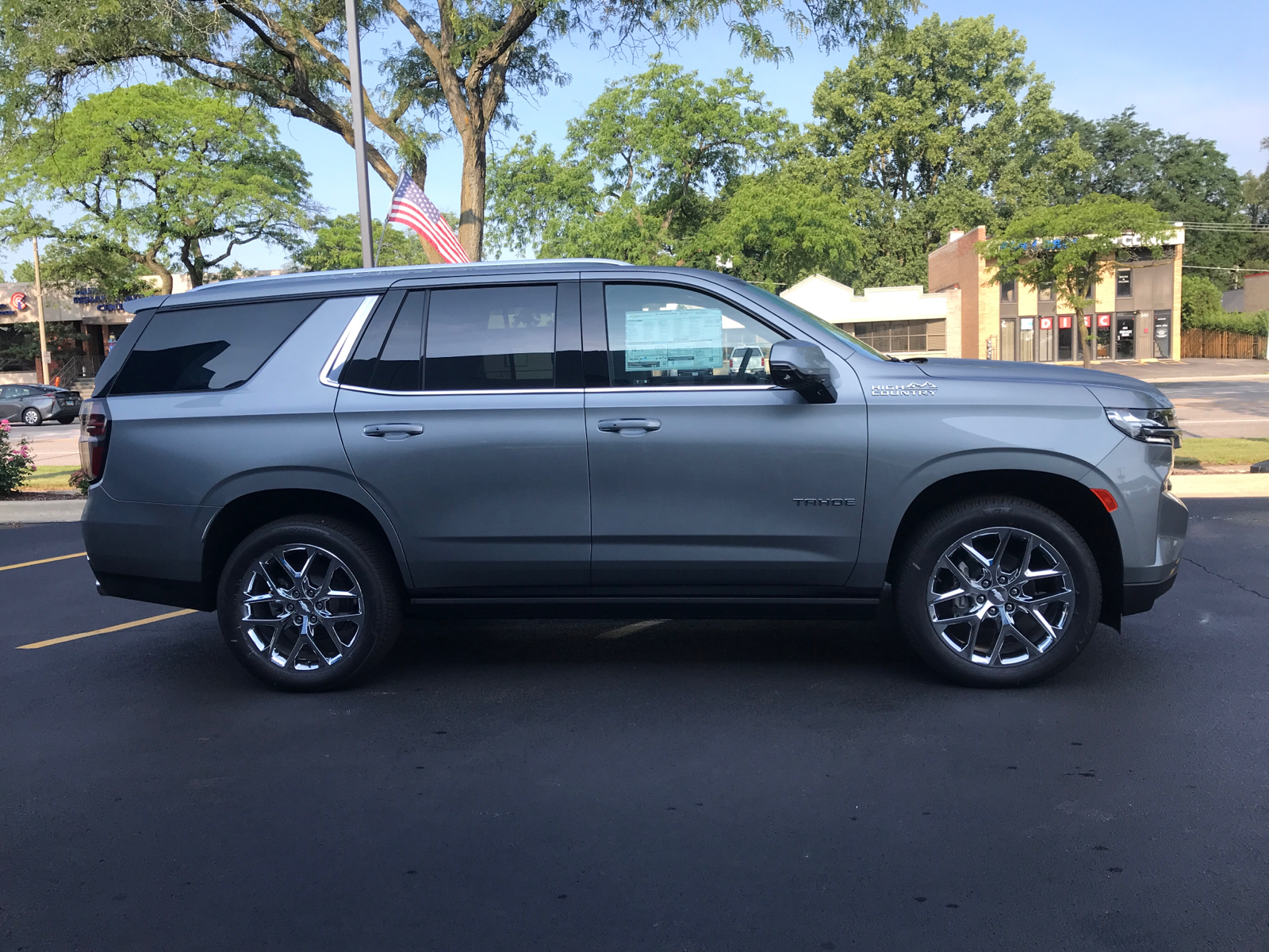 2024 Chevrolet Tahoe High Country 2