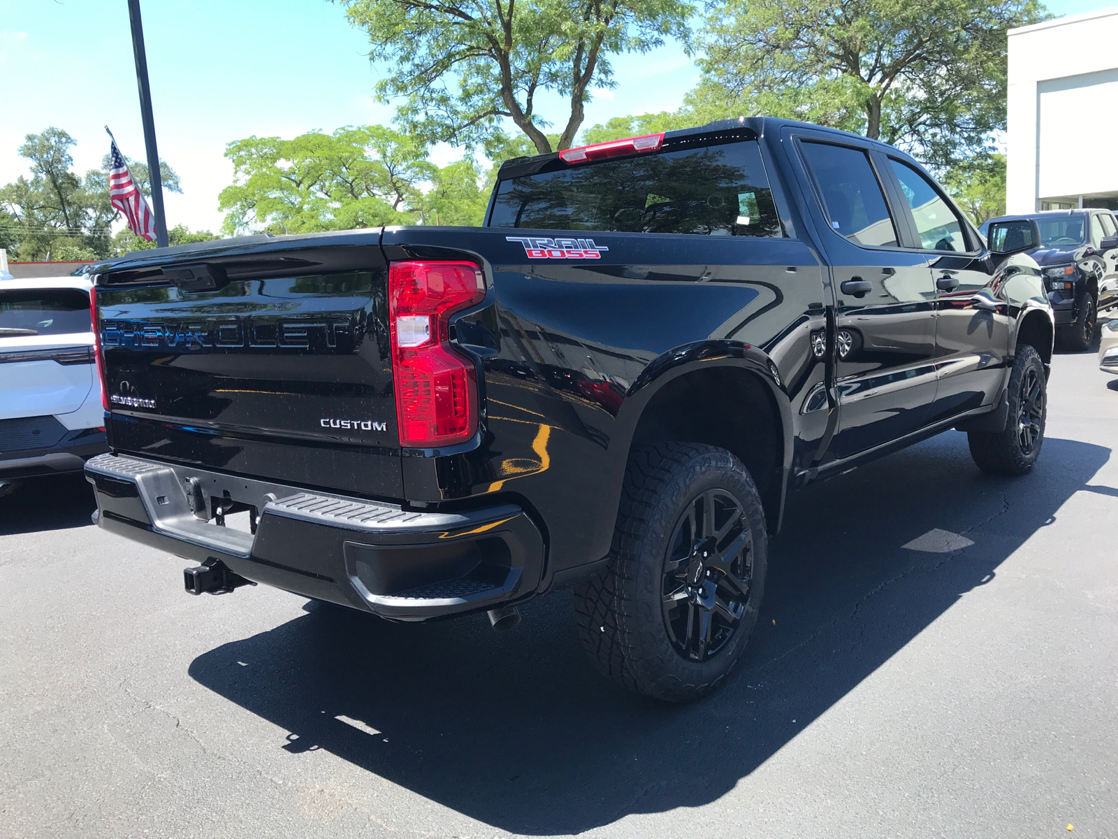 2024 Chevrolet Silverado 1500 Custom Trail Boss 3