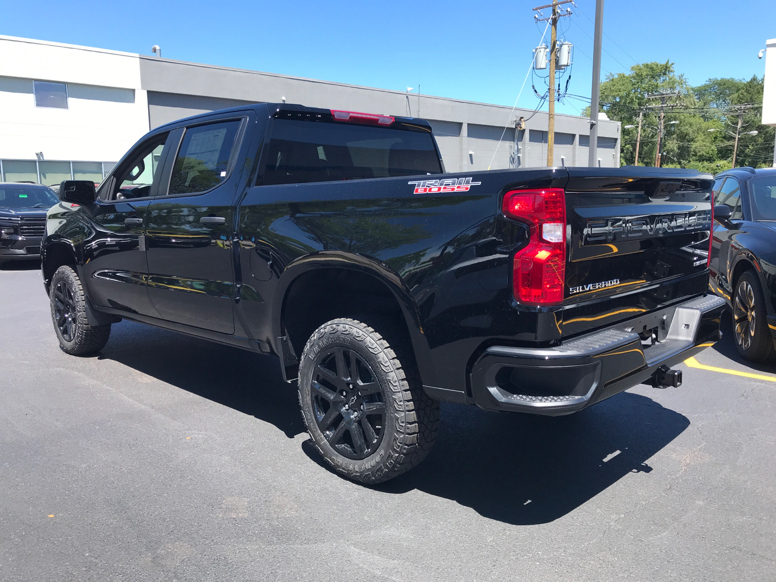 2024 Chevrolet Silverado 1500 Custom Trail Boss 4