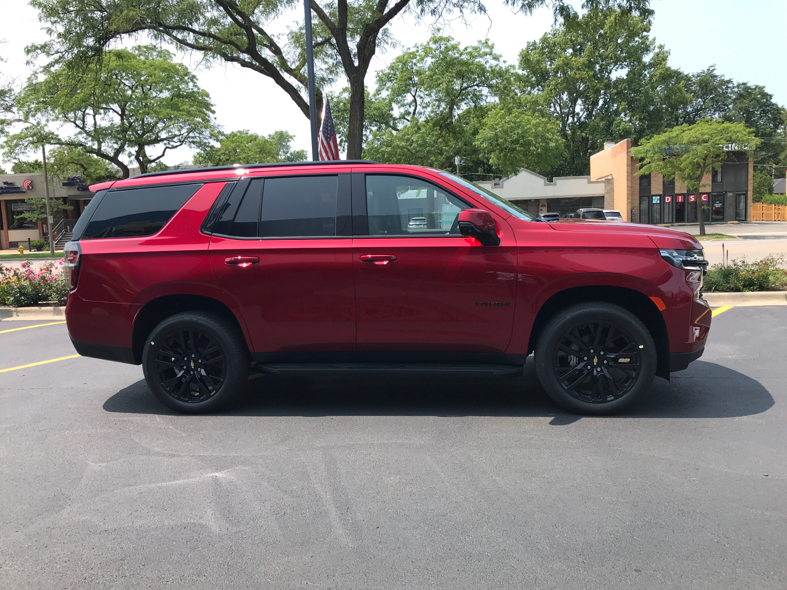 2024 Chevrolet Tahoe RST 2