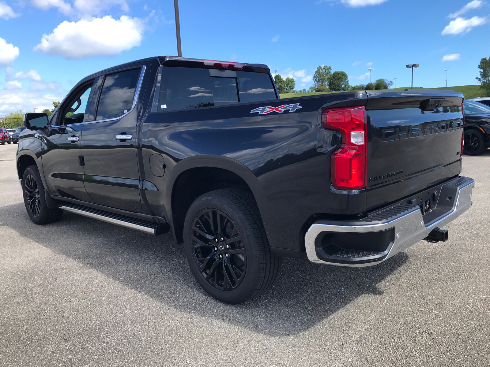 2024 Chevrolet Silverado 1500 LTZ 4