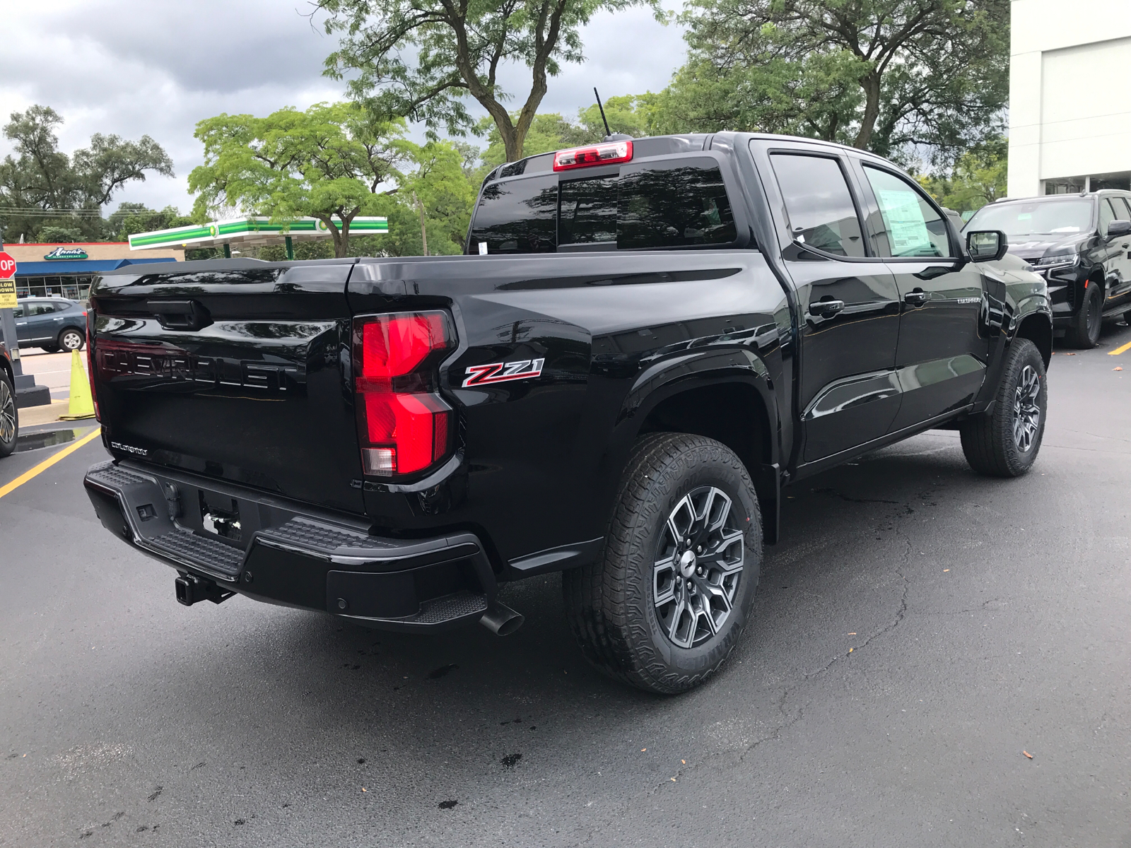 2024 Chevrolet Colorado 4WD Z71 3