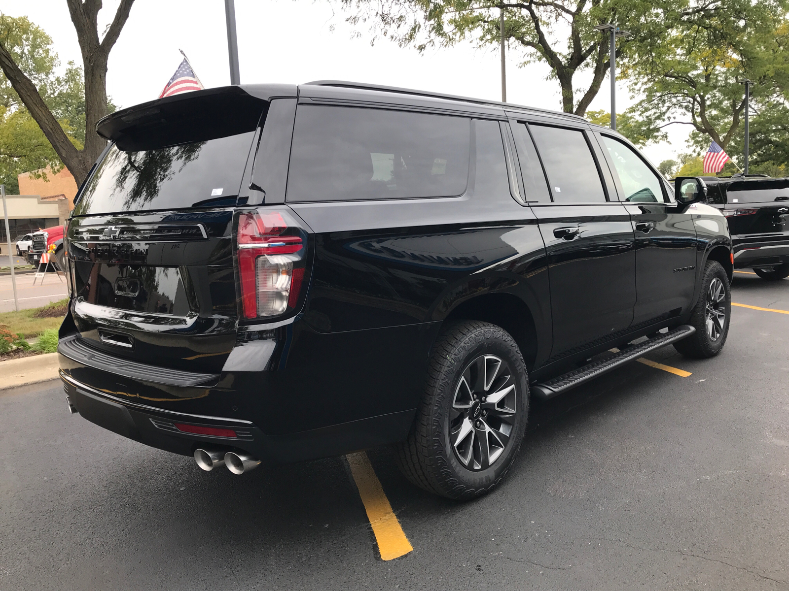 2024 Chevrolet Suburban Z71 3