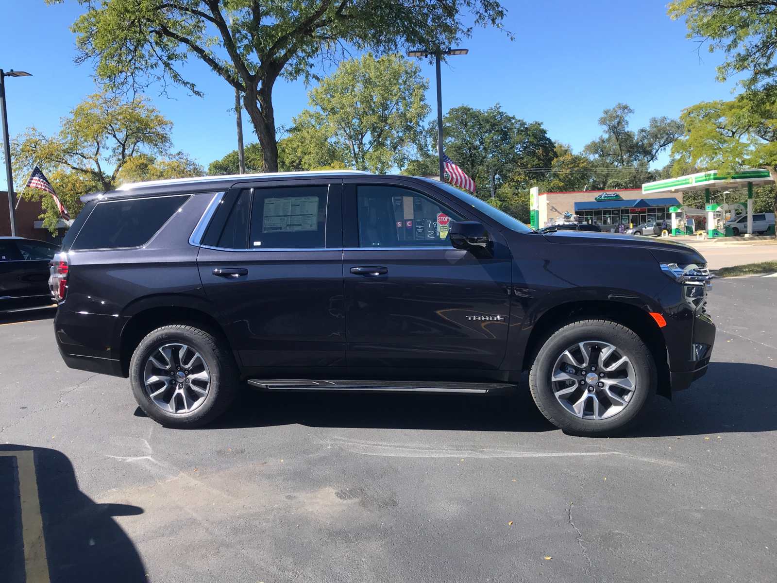 2024 Chevrolet Tahoe LT 2