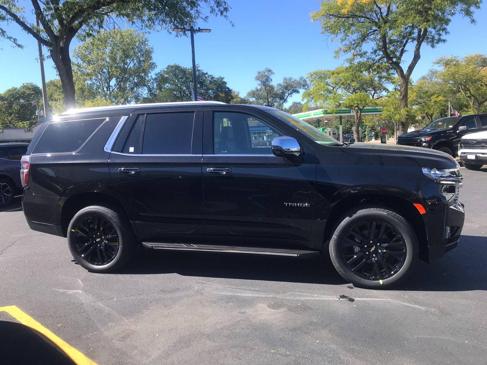 2024 Chevrolet Tahoe Premier 2