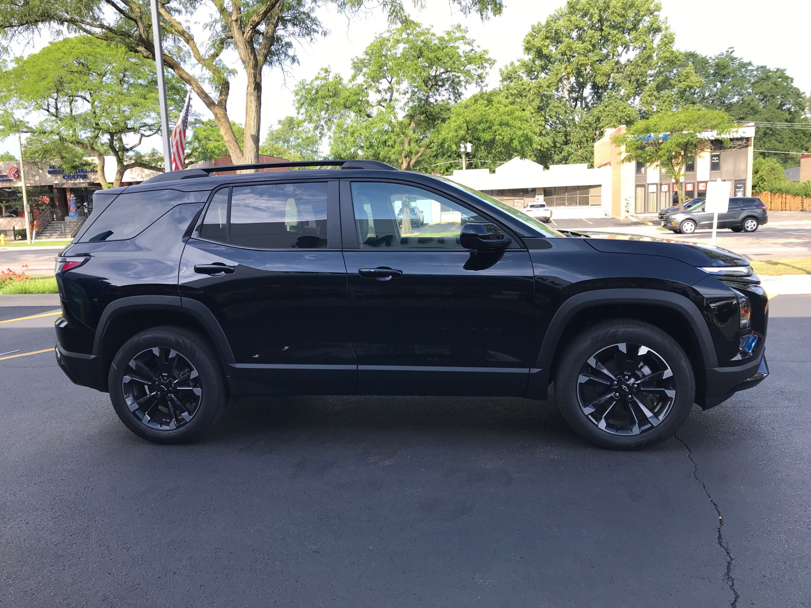 2025 Chevrolet Equinox AWD RS 2