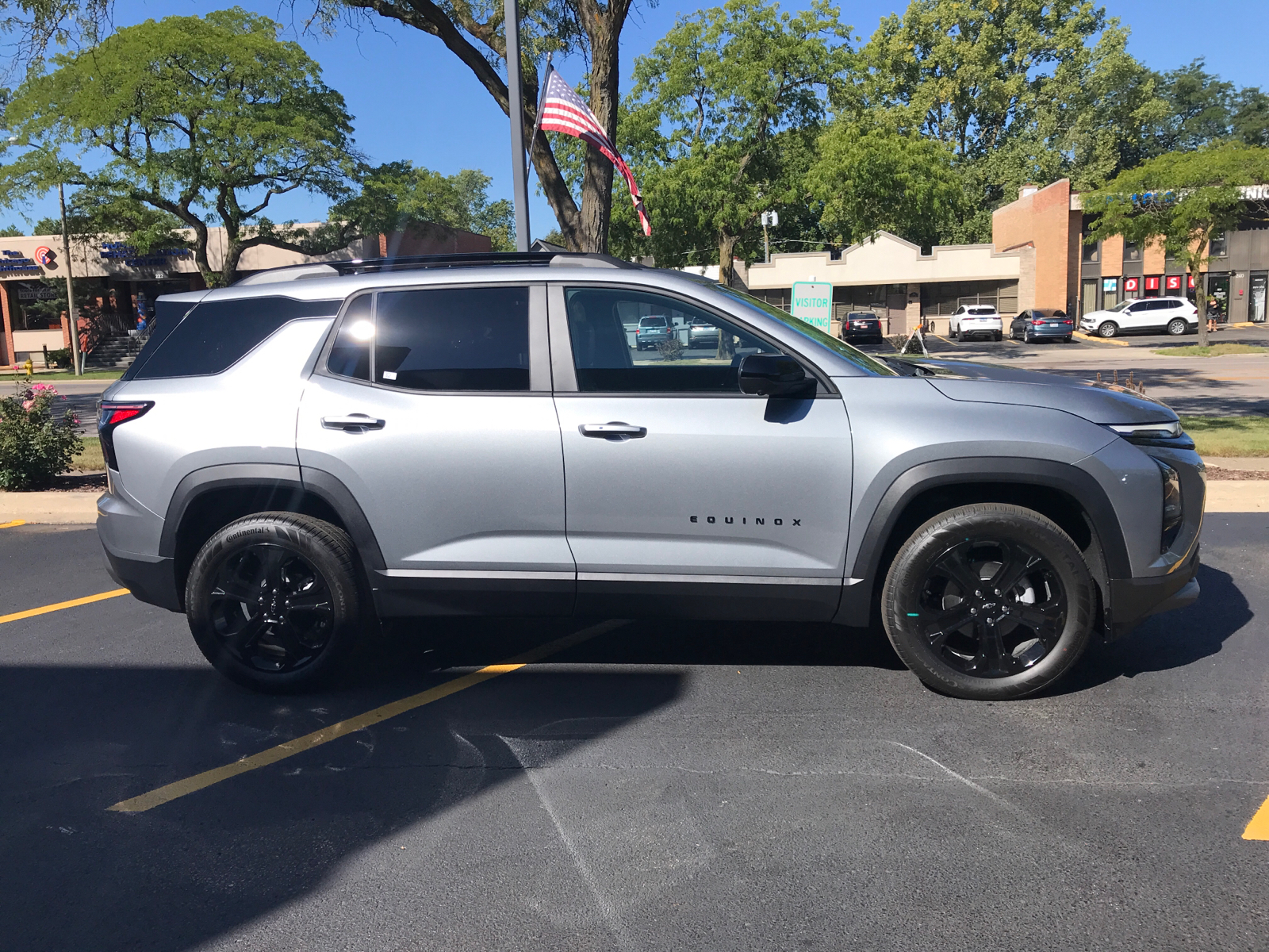 2025 Chevrolet Equinox AWD LT 2