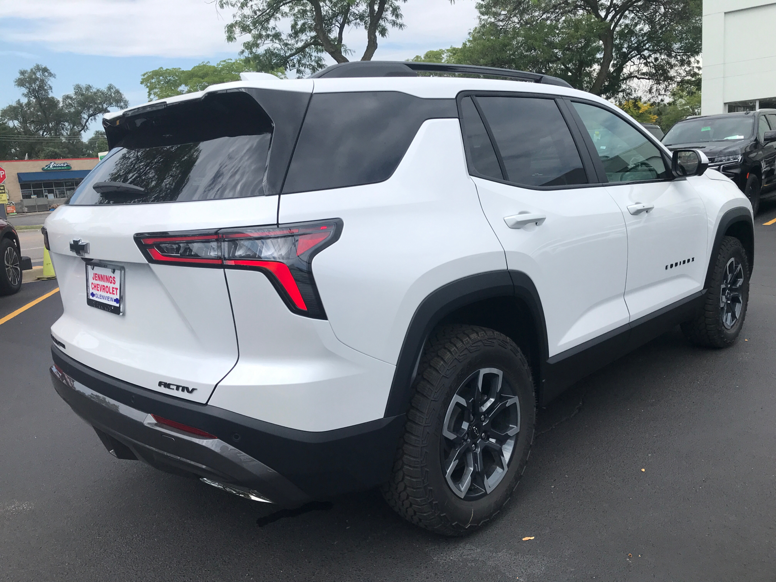 2025 Chevrolet Equinox AWD ACTIV 3