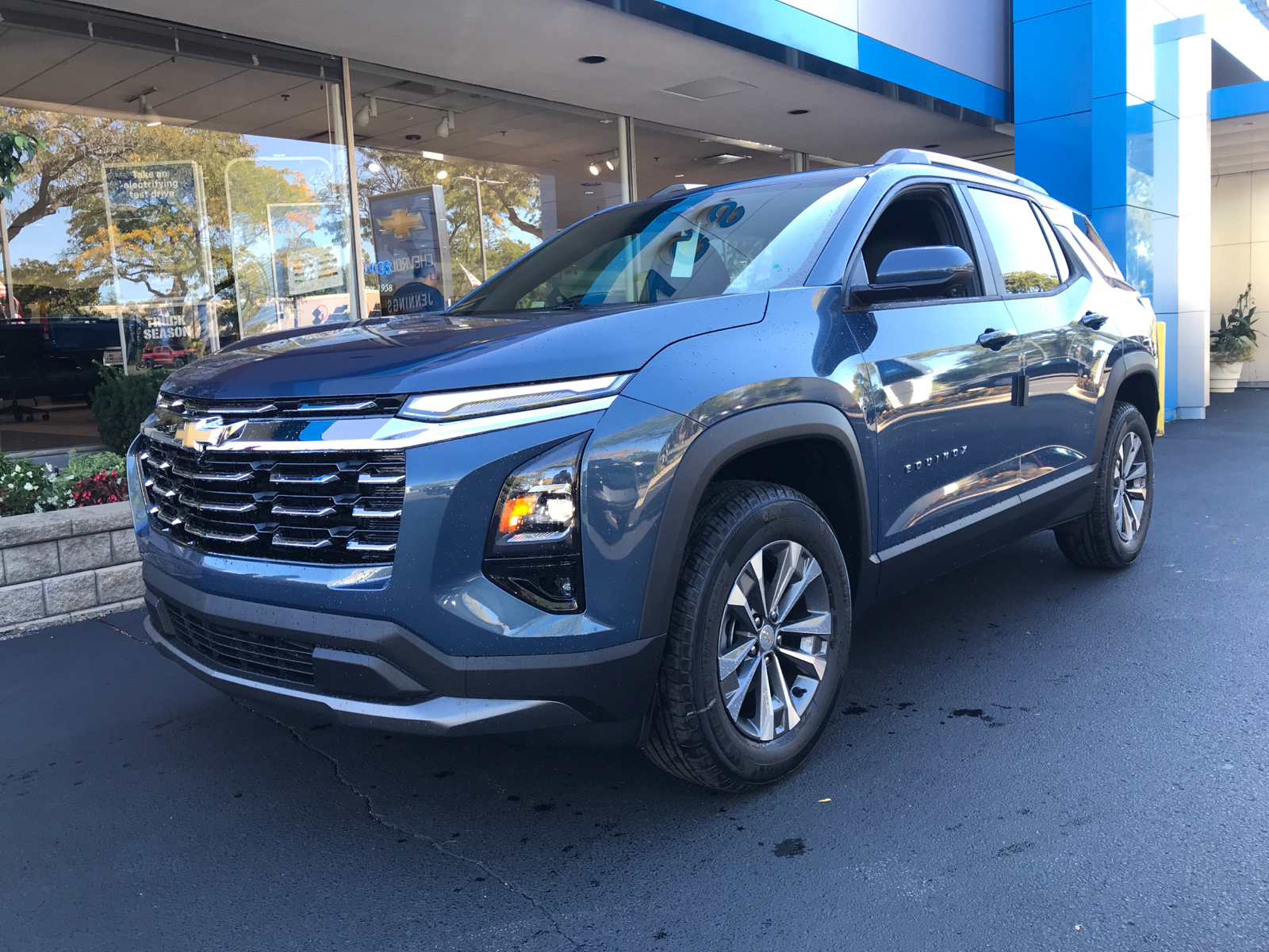 2025 Chevrolet Equinox AWD LT 5