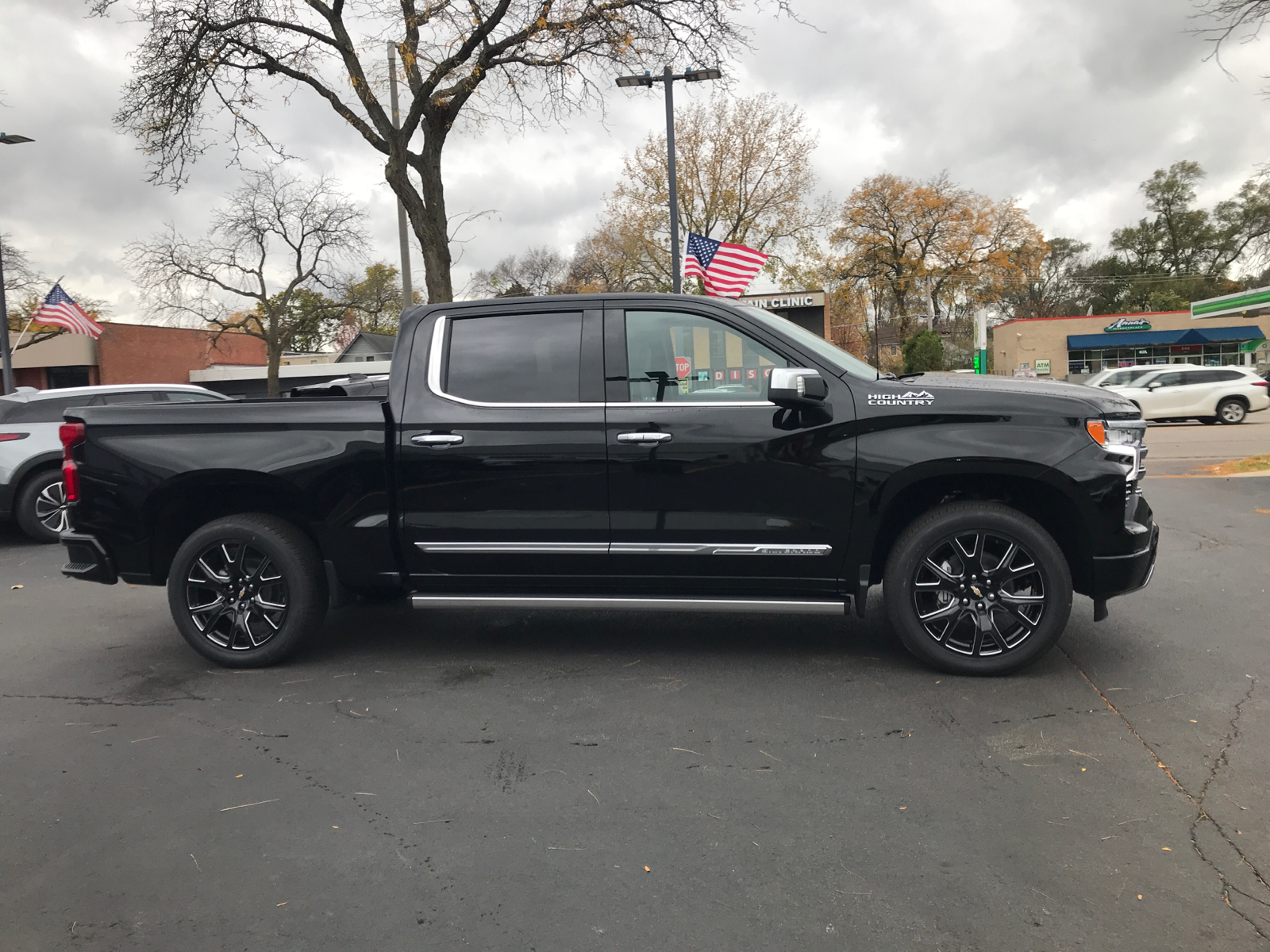 2025 Chevrolet Silverado 1500 High Country 2