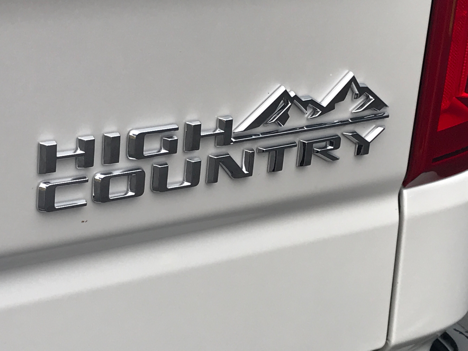 2025 Chevrolet Silverado 1500 High Country 23