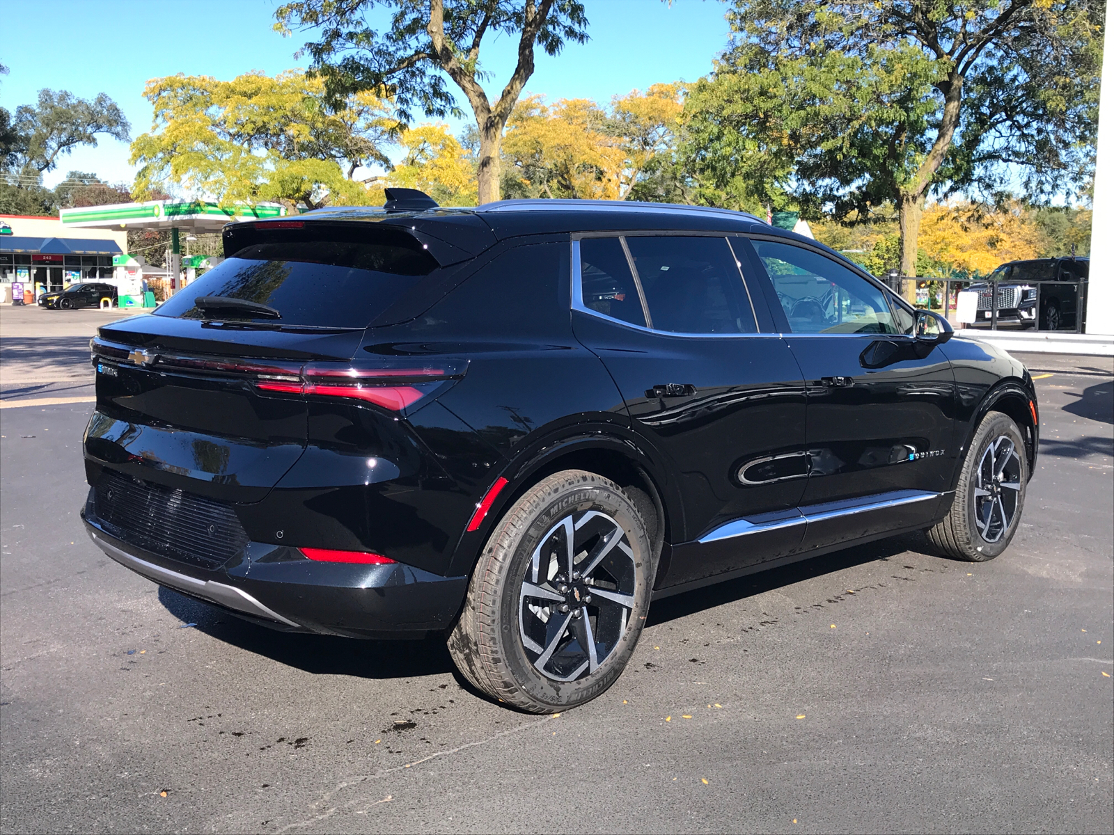 2025 Chevrolet Equinox EV LT 3