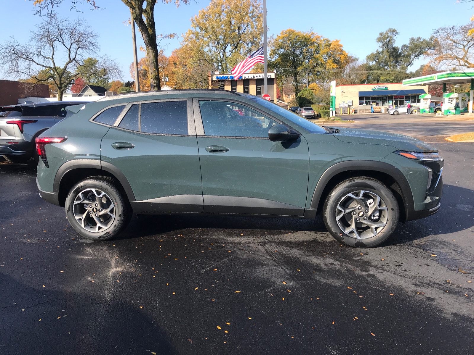 2025 Chevrolet Trax LT 2