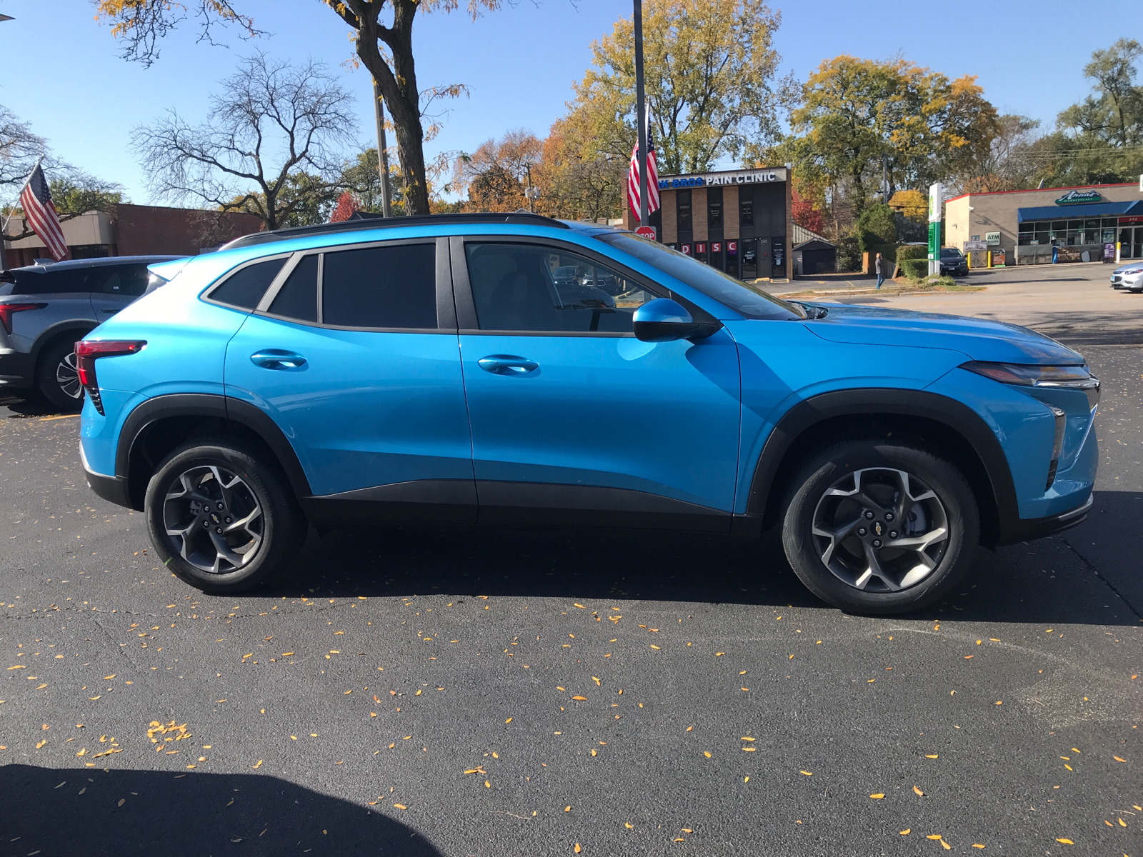 2025 Chevrolet Trax LT 2