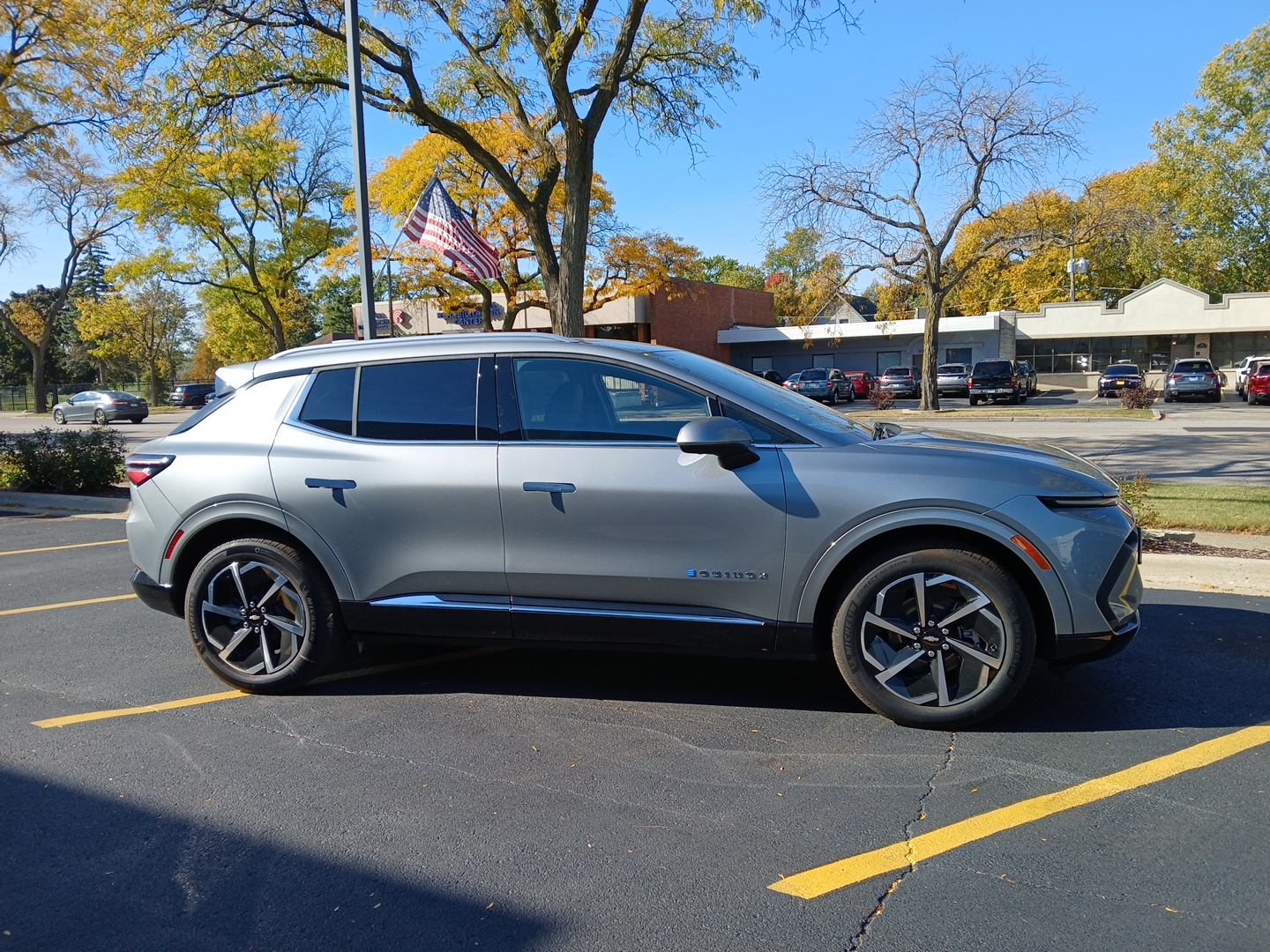 2025 Chevrolet Equinox EV LT 2