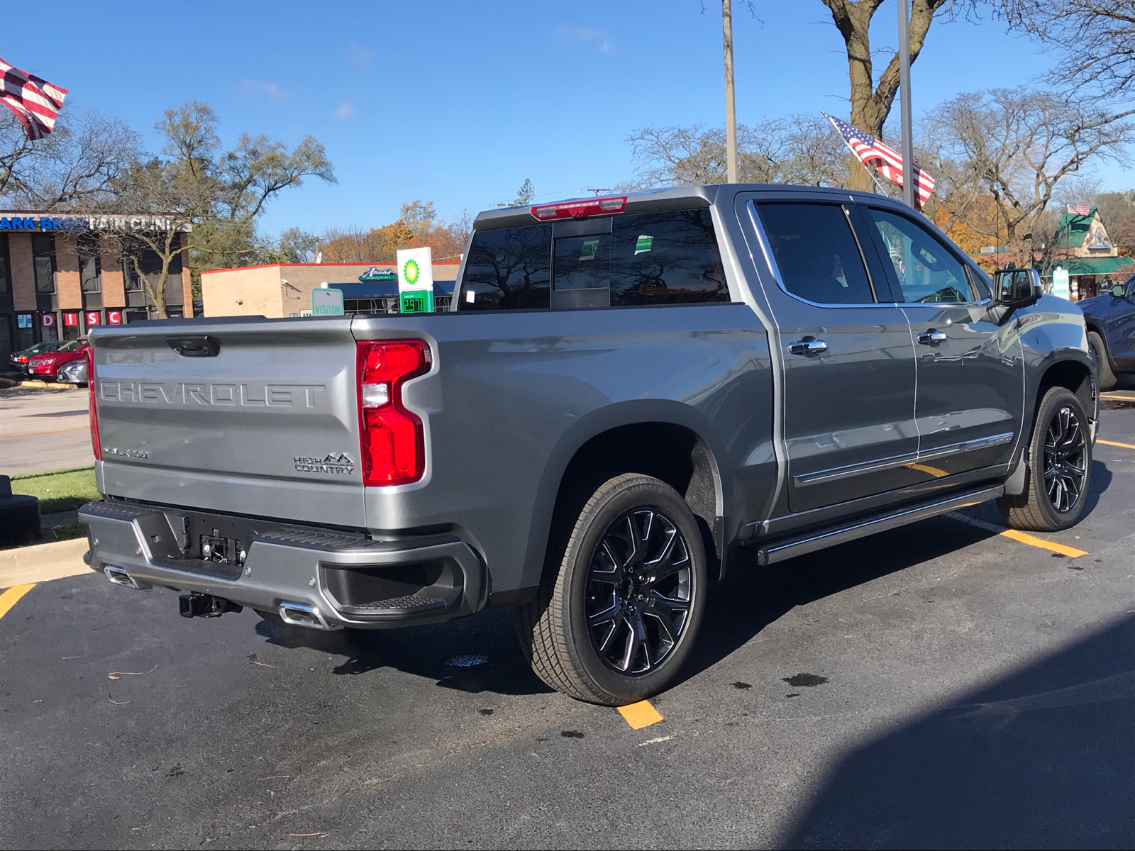 2025 Chevrolet Silverado 1500 High Country 3