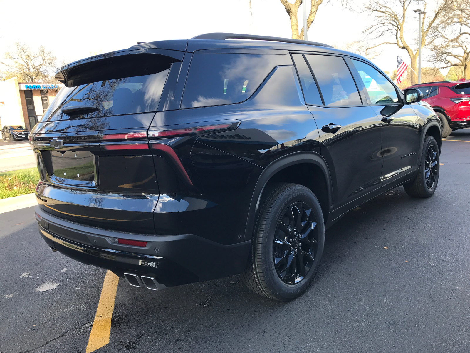 2025 Chevrolet Traverse AWD LT 3