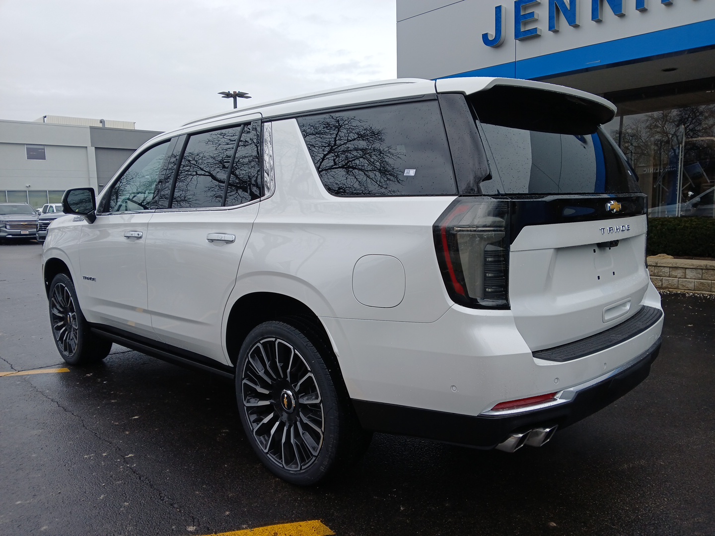 2025 Chevrolet Tahoe High Country 4