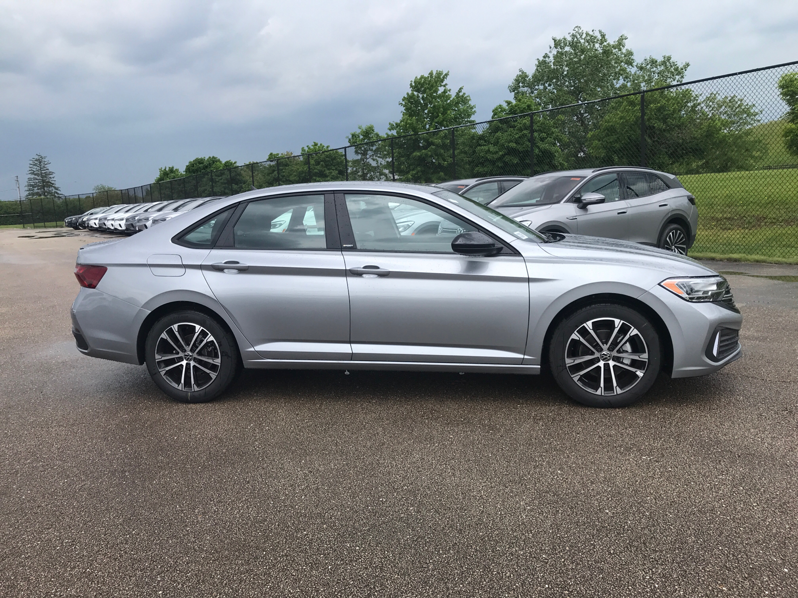 2024 Volkswagen Jetta Sport 2