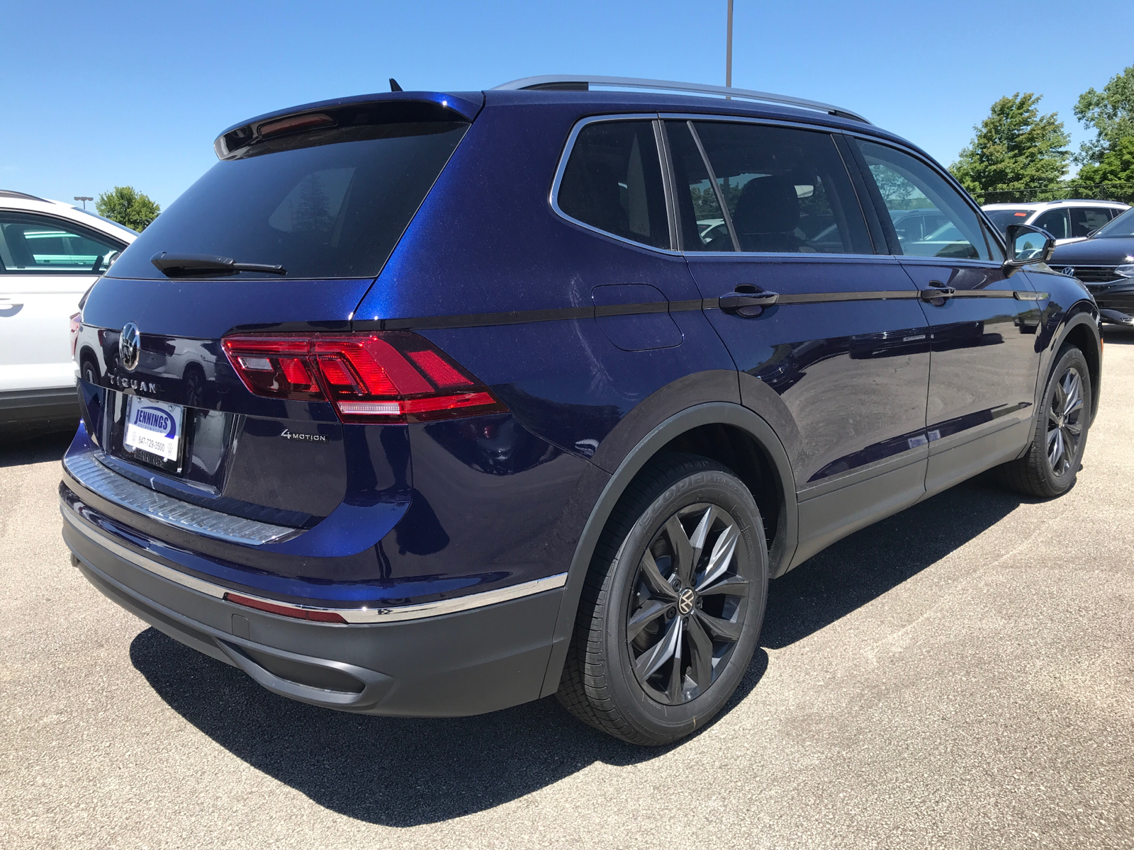 2024 Volkswagen Tiguan SE 3