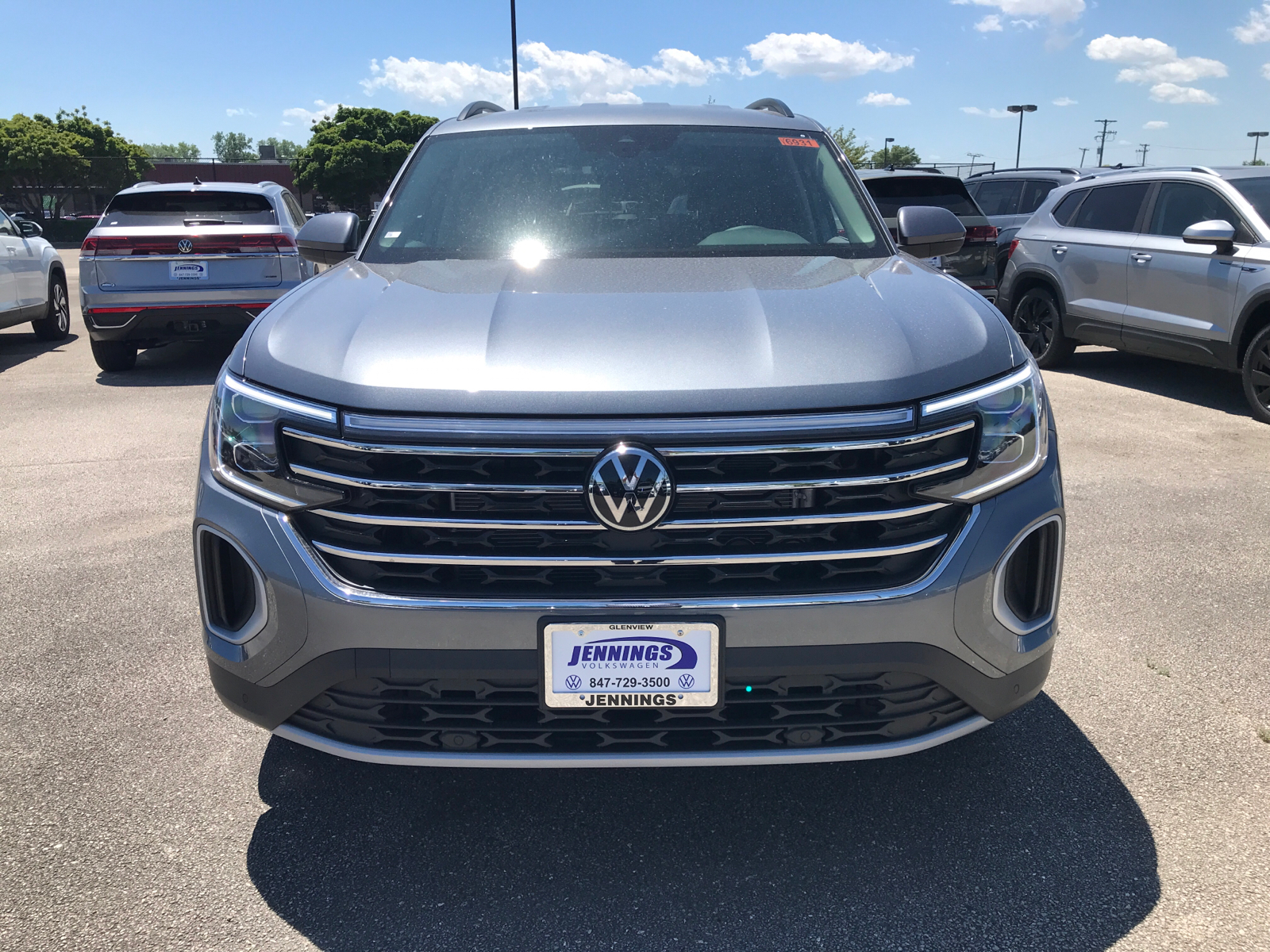 2024 Volkswagen Atlas 2.0T SE w/Technology 28