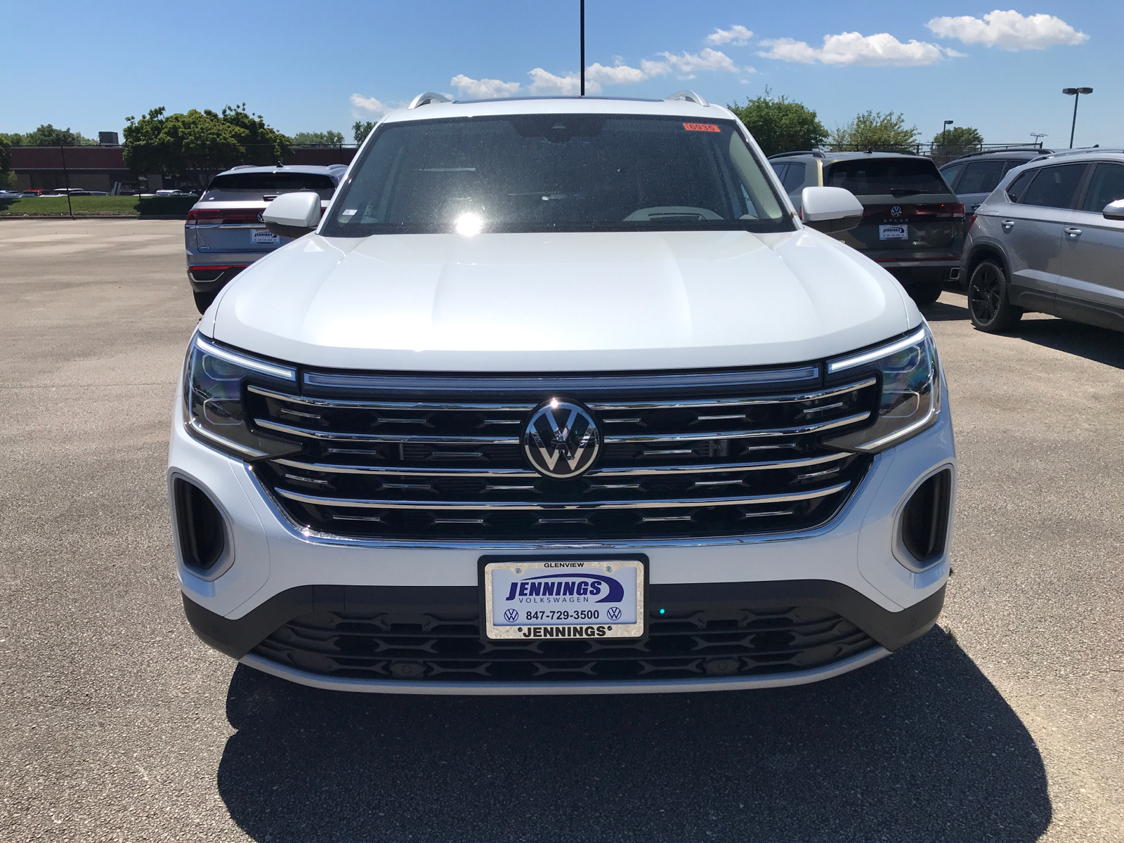 2024 Volkswagen Atlas 2.0T SEL 28