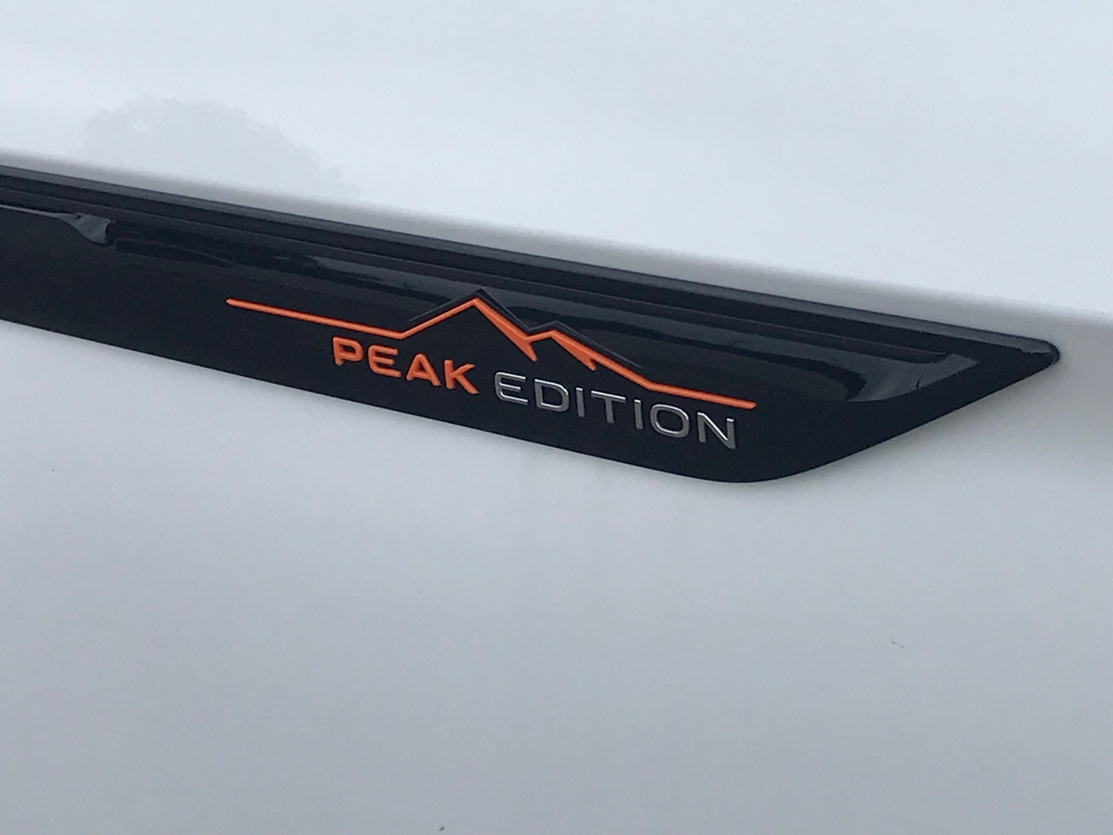 2024 Volkswagen Atlas Peak Edition SEL 4Motion 26
