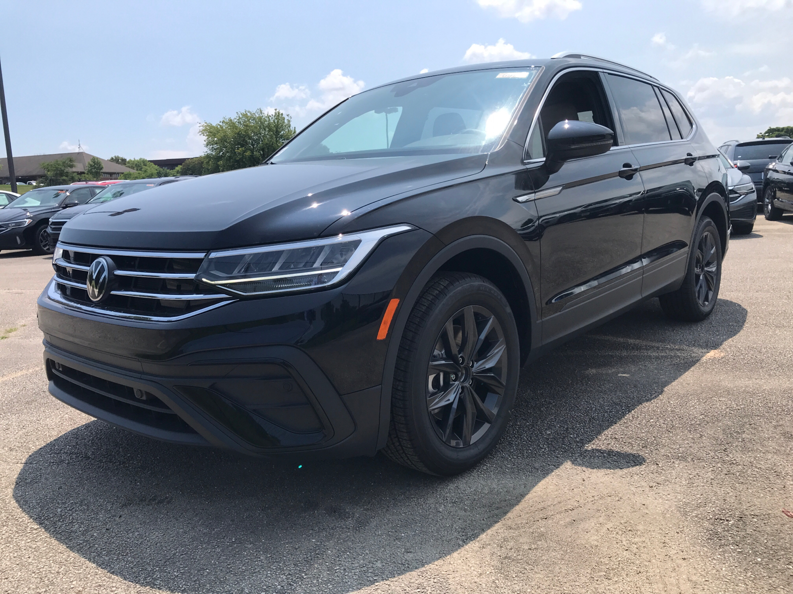 2024 Volkswagen Tiguan SE 5