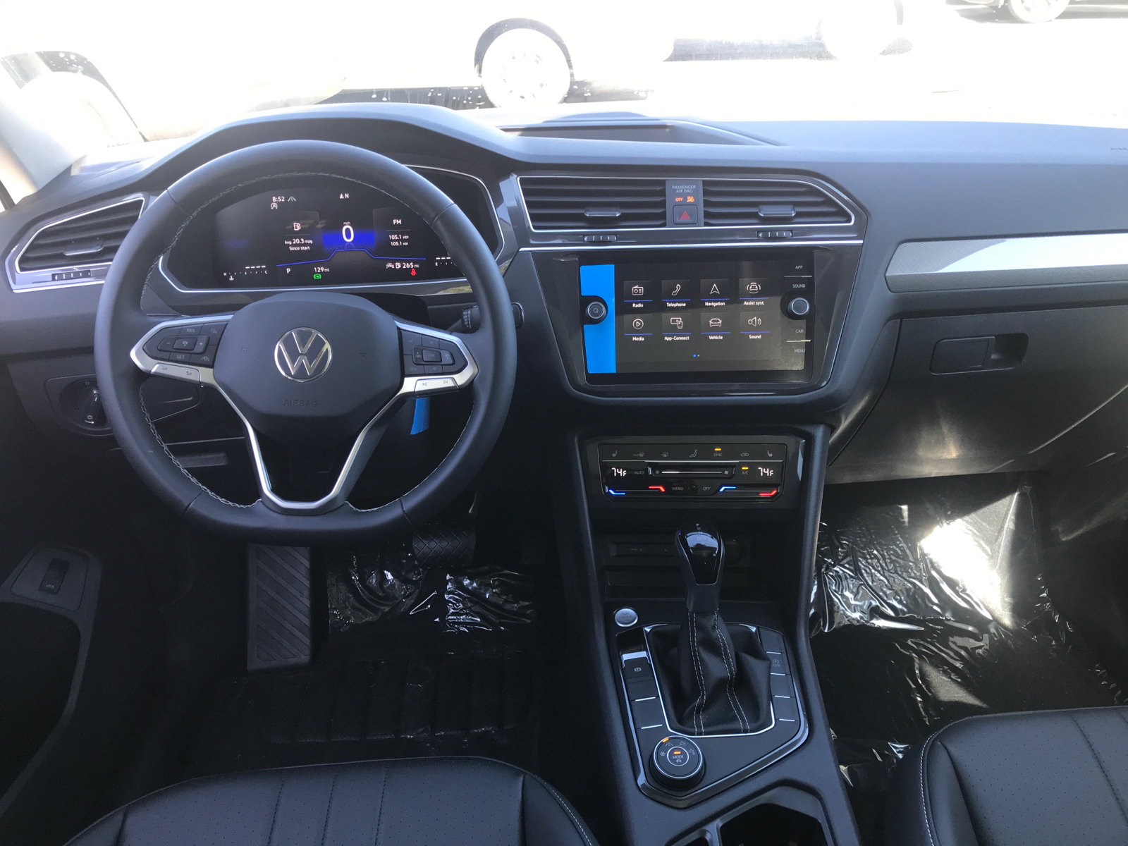 2024 Volkswagen Tiguan SE 6