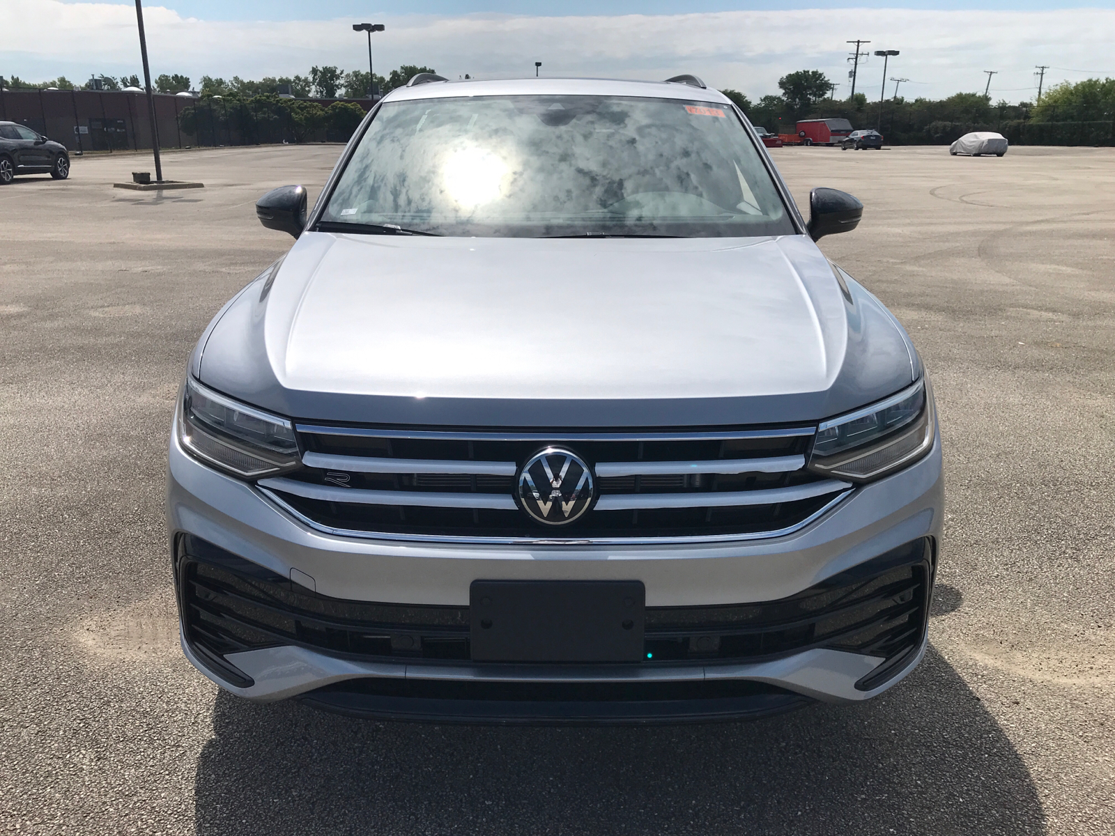 2024 Volkswagen Tiguan SE R-Line Black 27