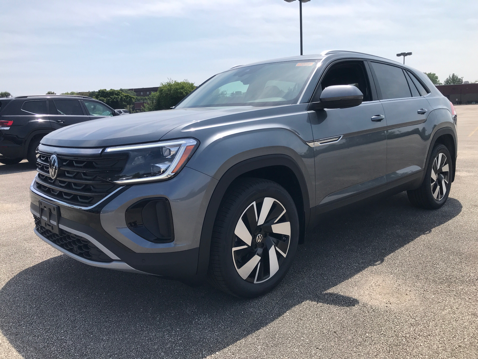 2024 Volkswagen Atlas Cross Sport 2.0T SE w/Technology 5