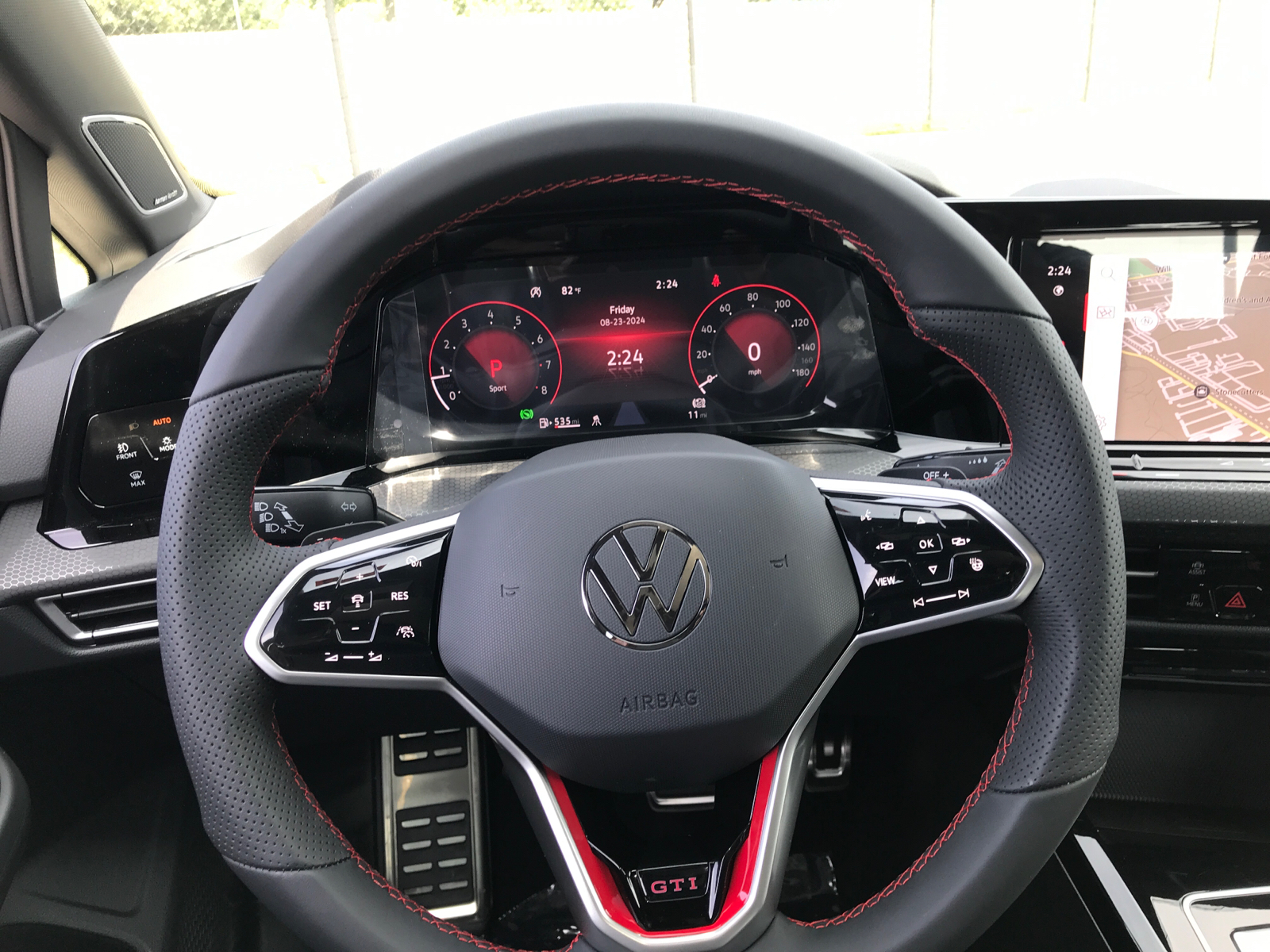 2024 Volkswagen Golf GTI Autobahn 10