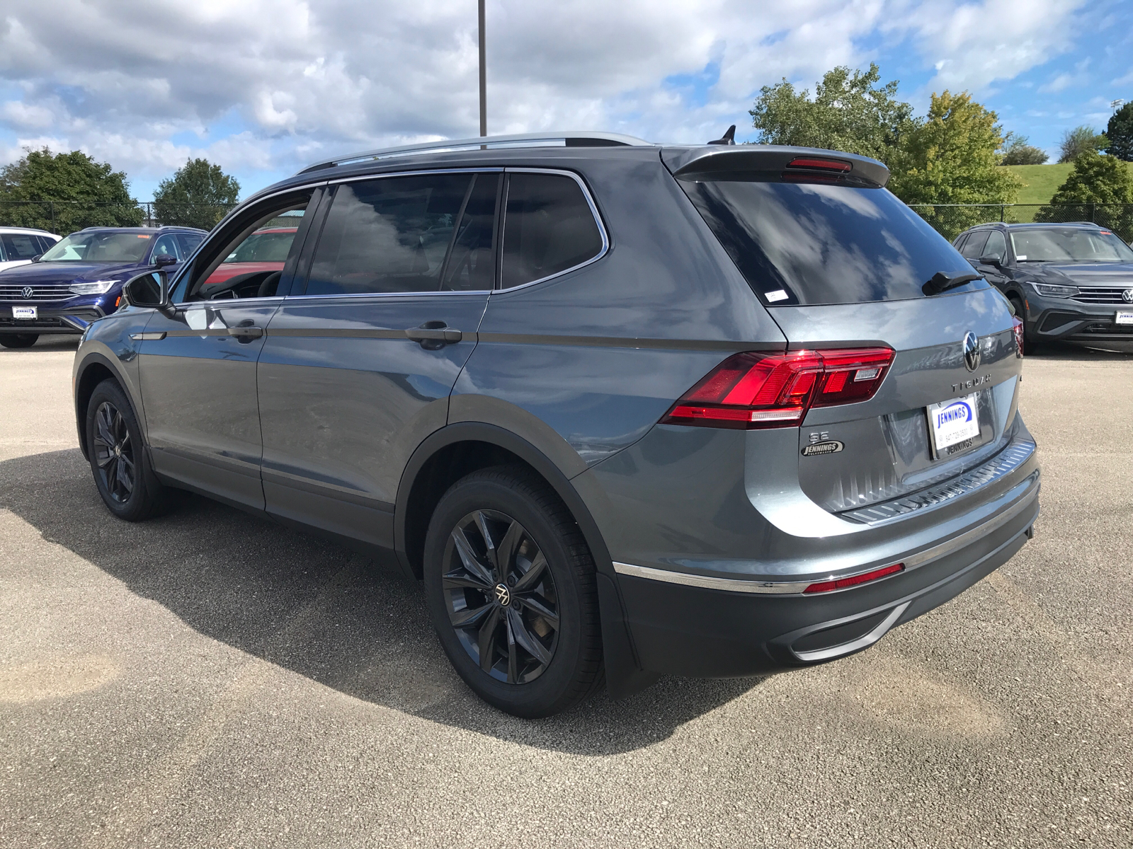 2024 Volkswagen Tiguan SE 4