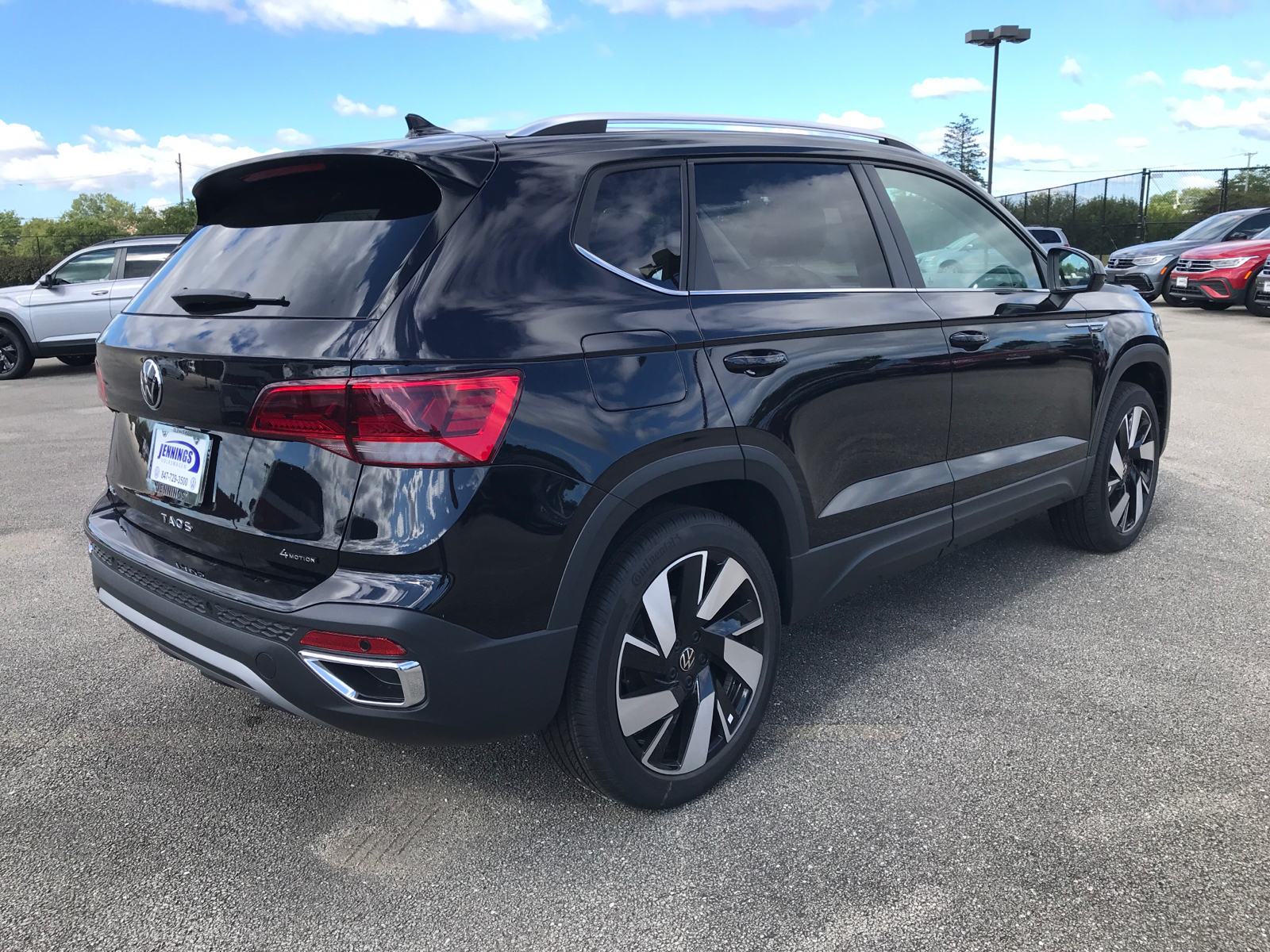 2024 Volkswagen Taos SEL 3