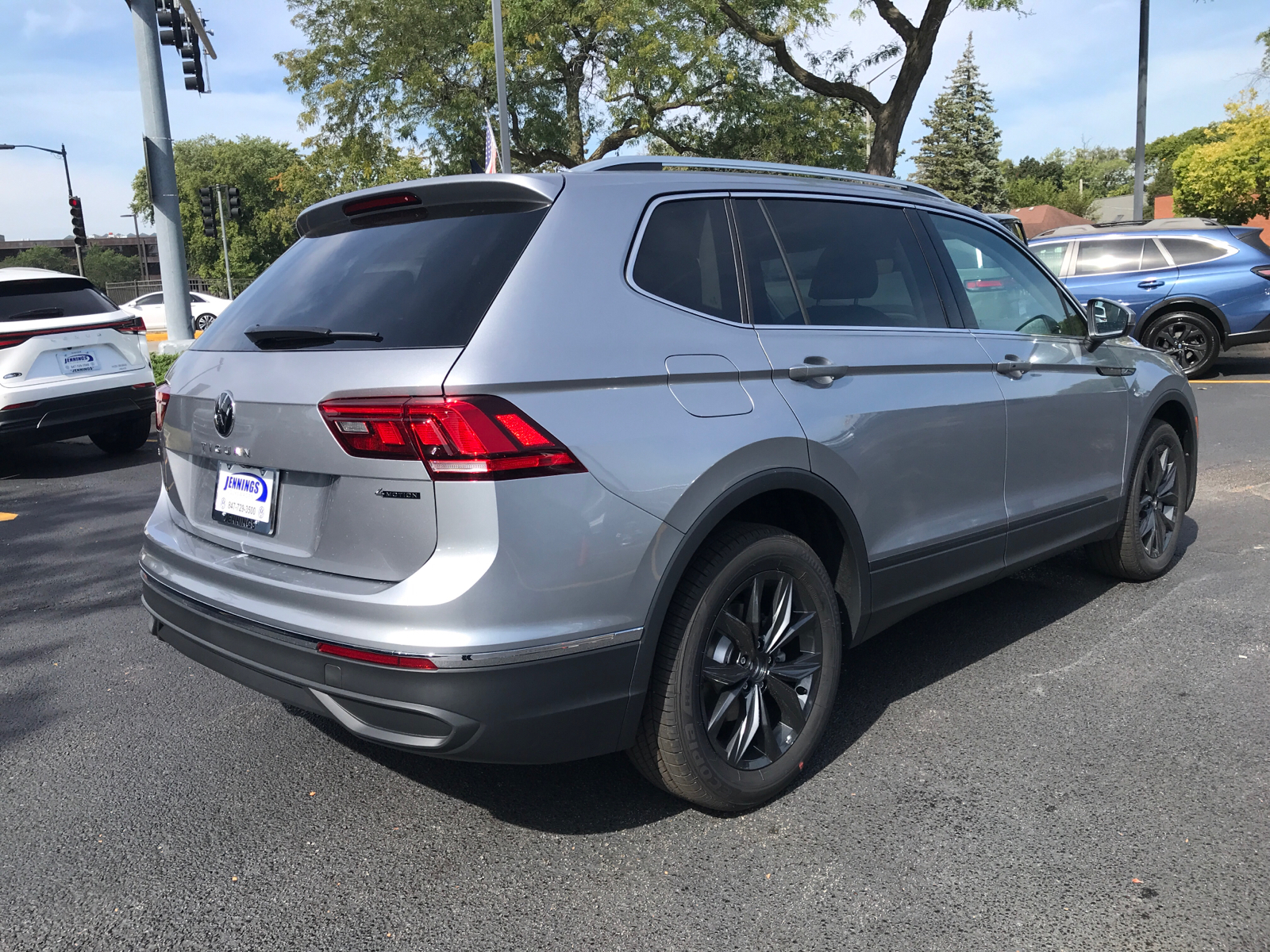 2024 Volkswagen Tiguan SE 3