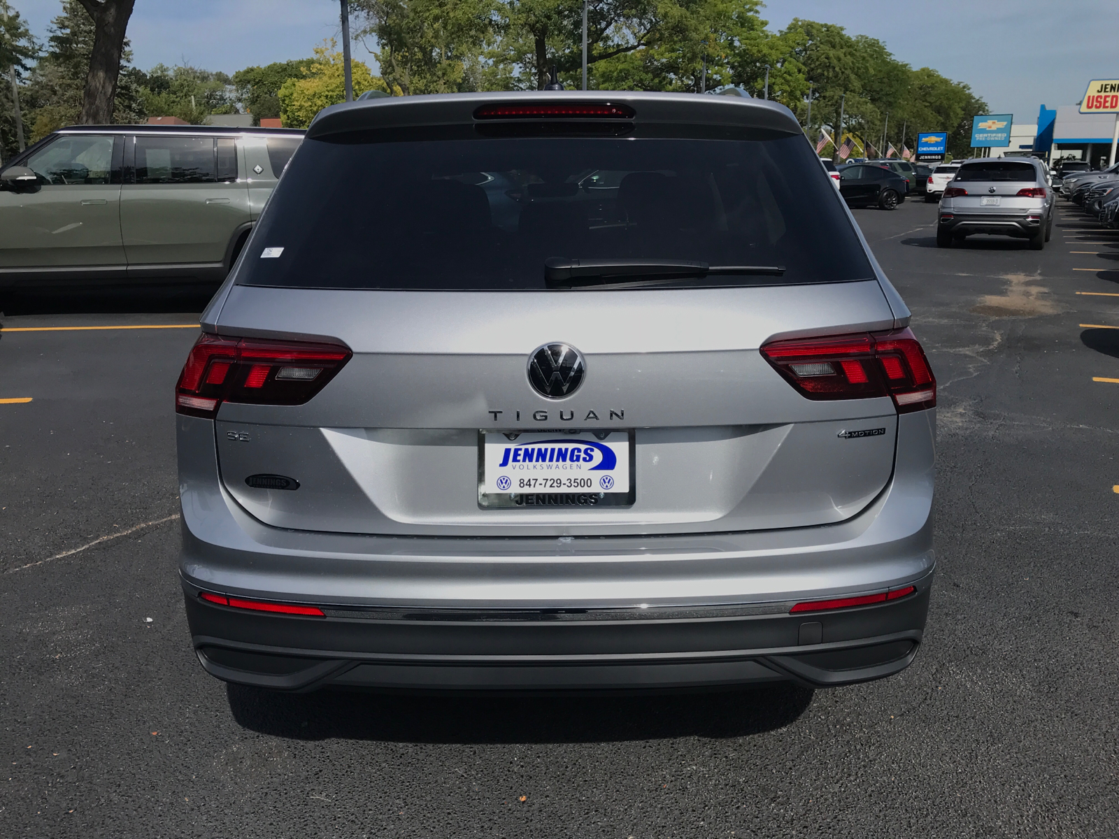 2024 Volkswagen Tiguan SE 24