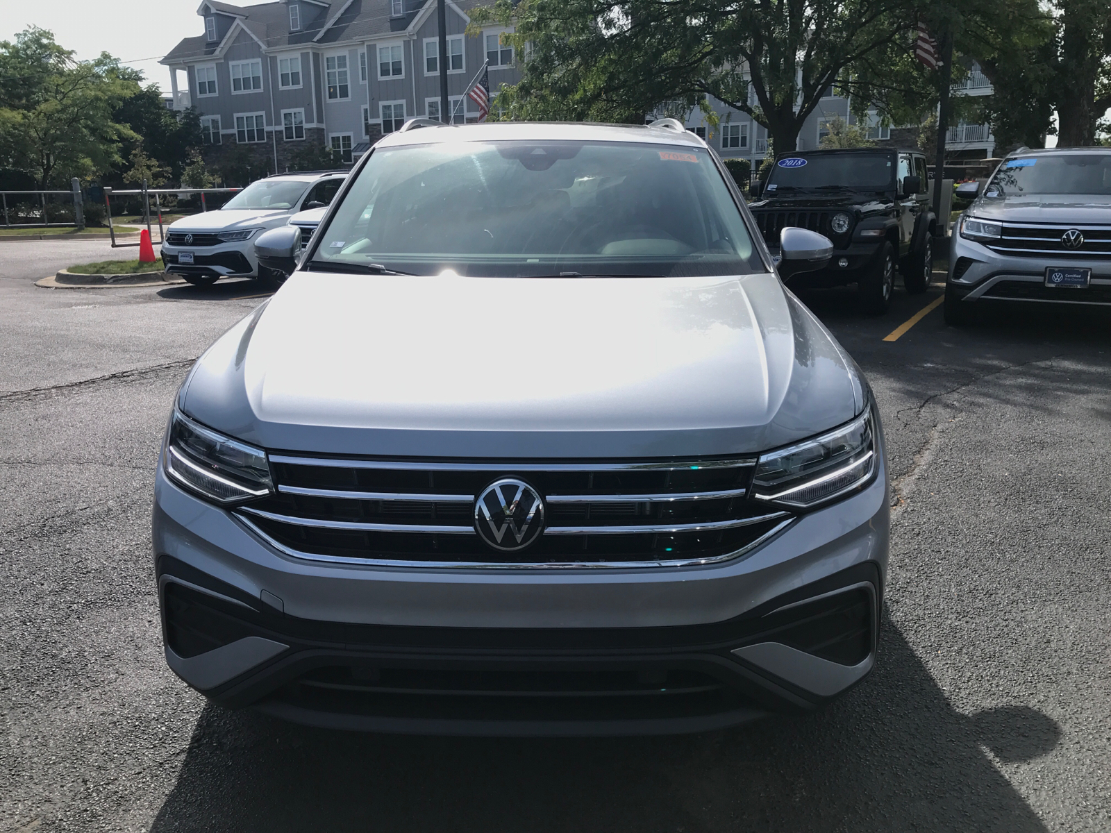 2024 Volkswagen Tiguan SE 27