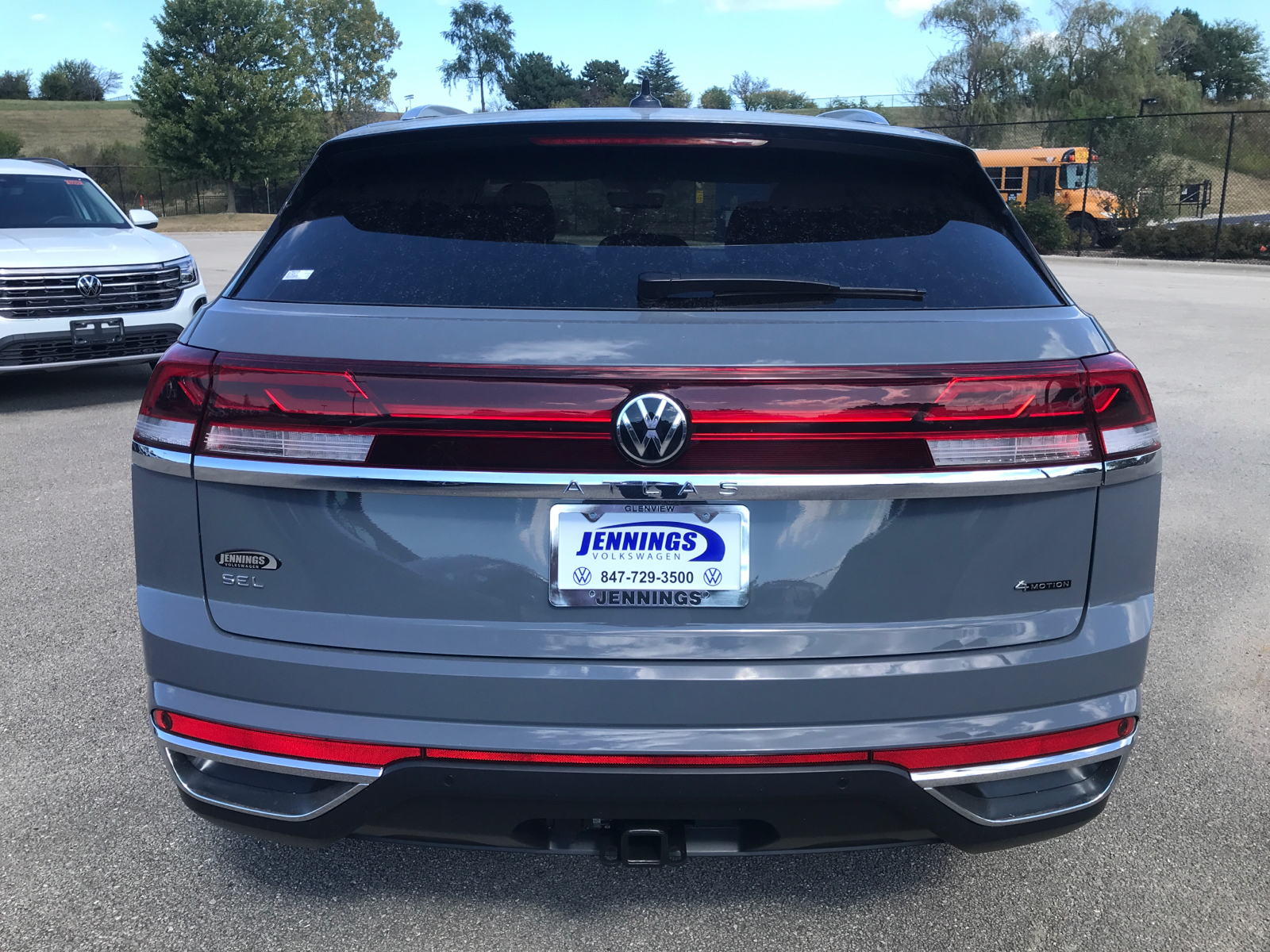 2024 Volkswagen Atlas Cross Sport 2.0T SEL 26