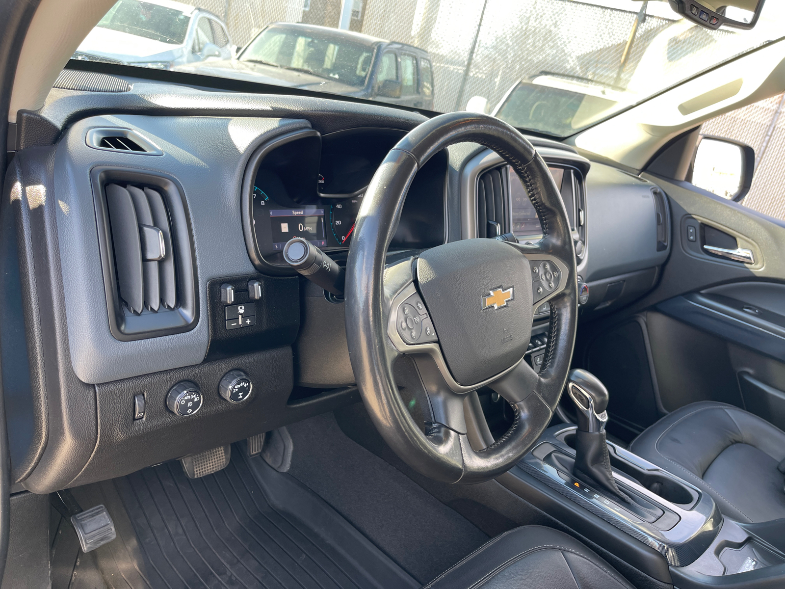 2022 Chevrolet Colorado Z71 9