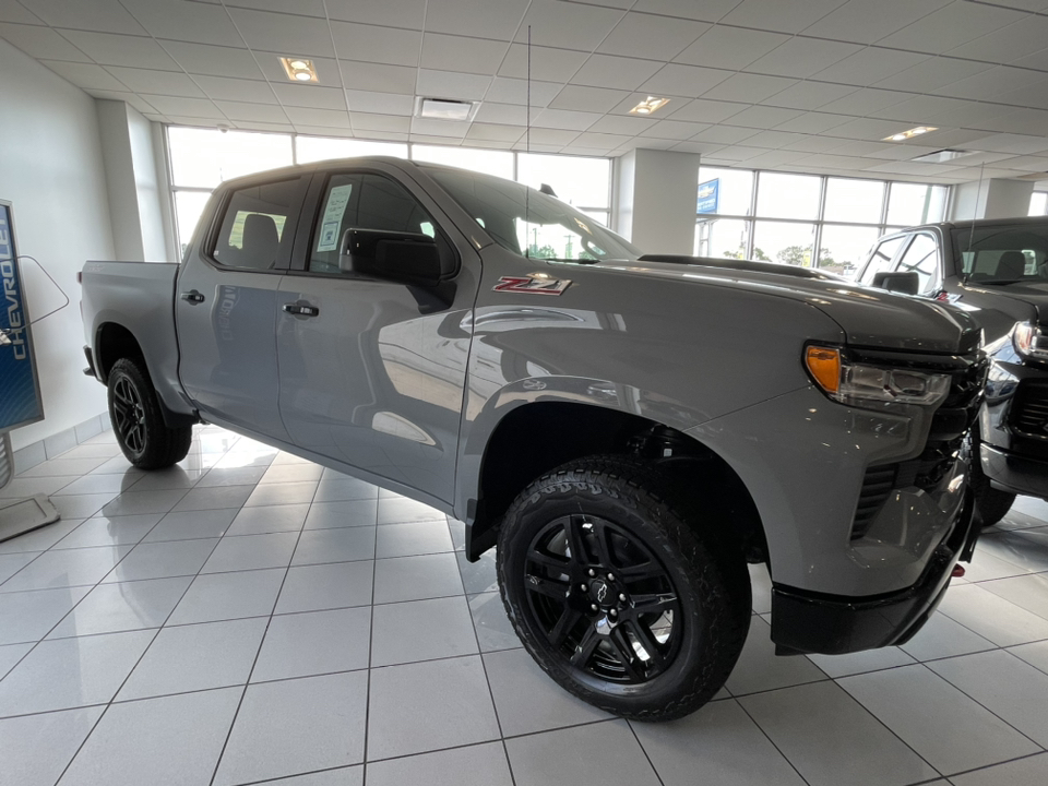 2024 Chevrolet Silverado 1500 LT Trail Boss 2