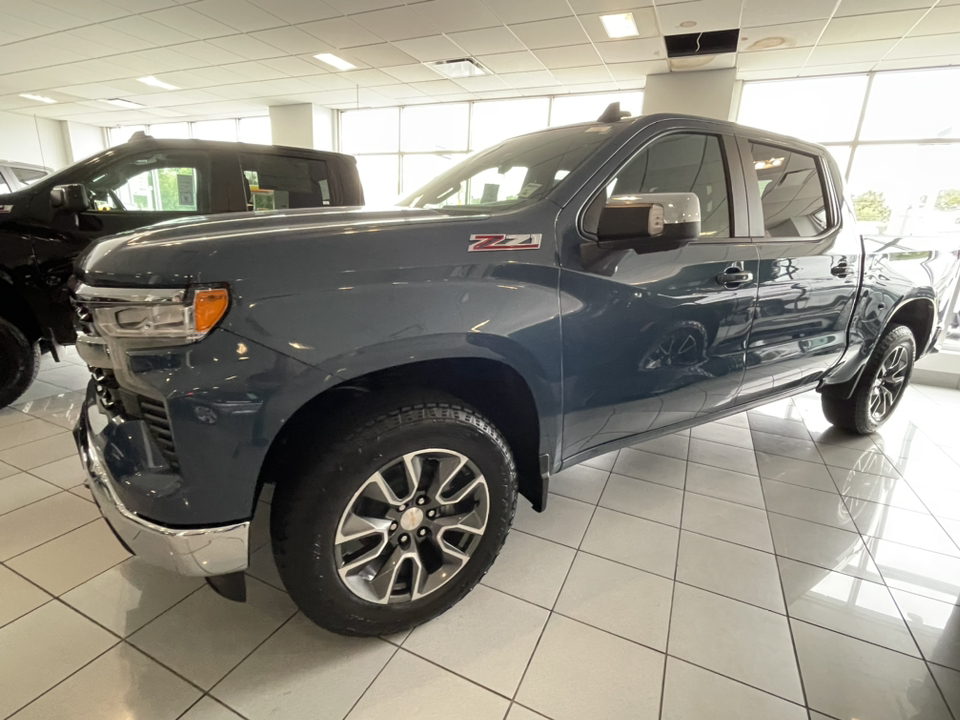 2024 Chevrolet Silverado 1500 LT 2