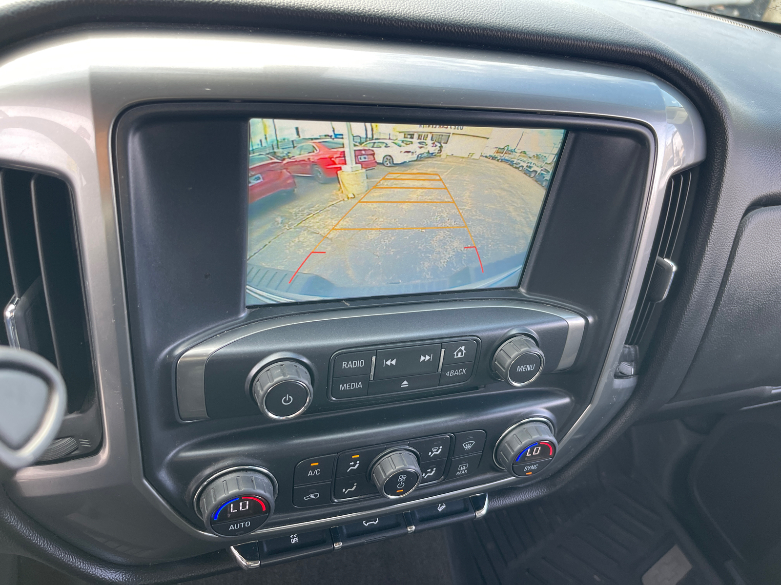 2017 Chevrolet Silverado 1500 LT 18