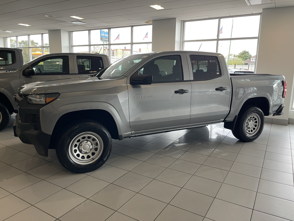 2024 Chevrolet Colorado Work Truck 2