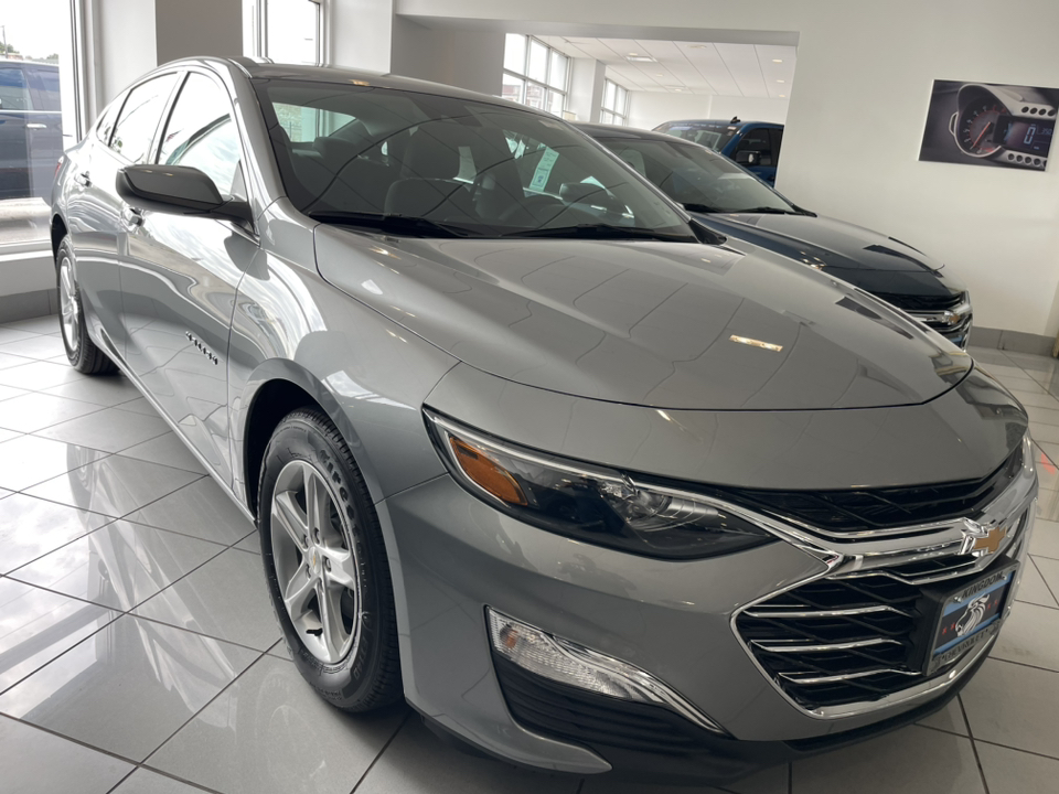 2025 Chevrolet Malibu LS 6