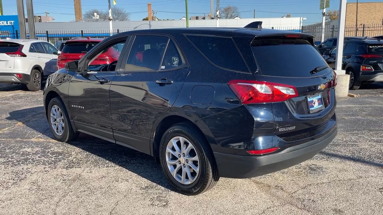 2020 Chevrolet Equinox LS 29