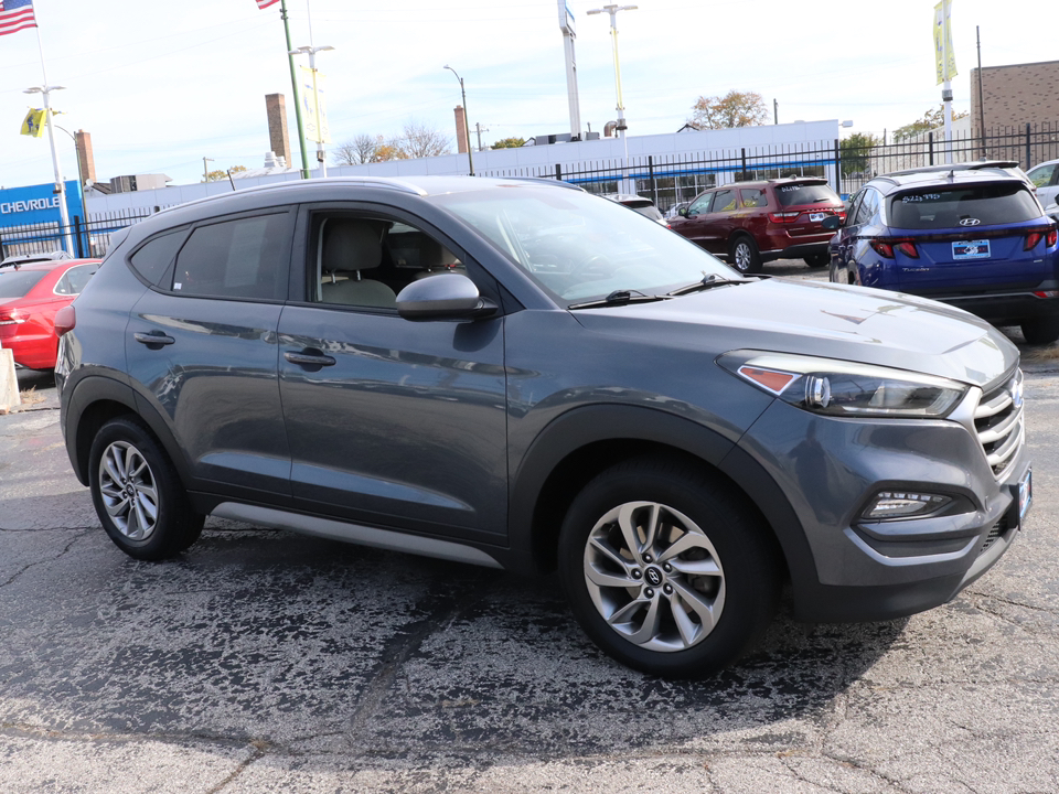 2017 Hyundai Tucson SE 21