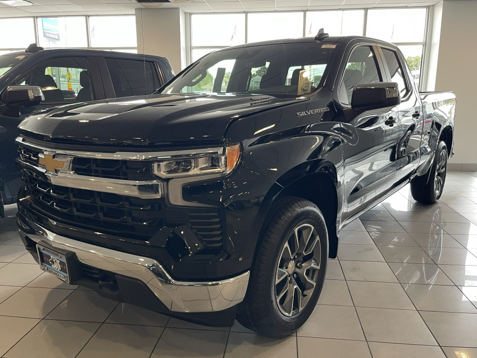 2025 Chevrolet Silverado 1500 LT 6