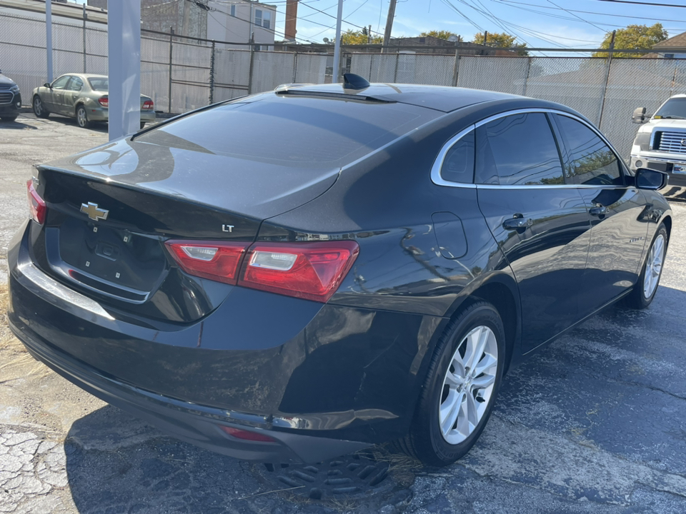 2016 Chevrolet Malibu  17