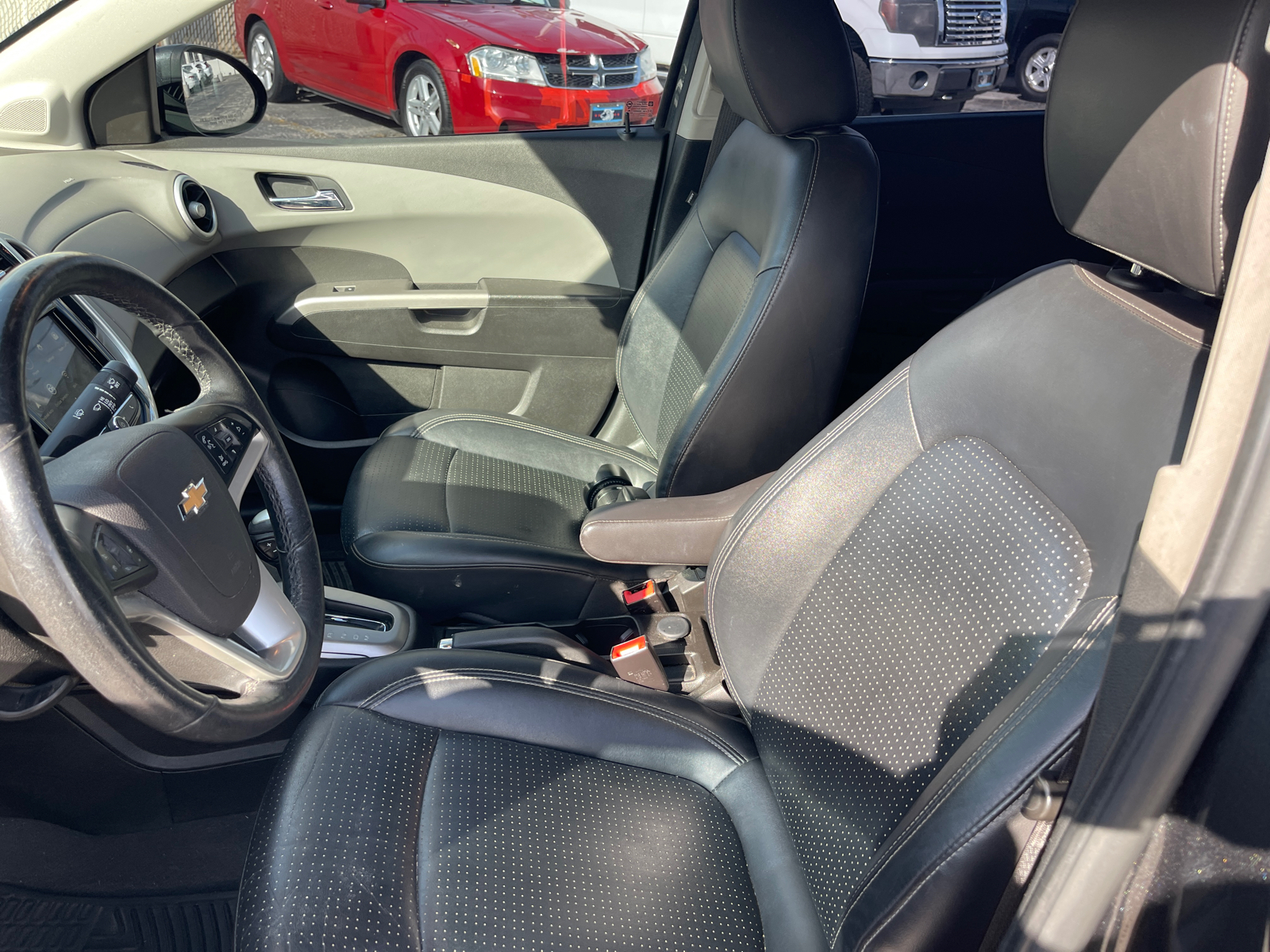 2019 Chevrolet Sonic Premier 10